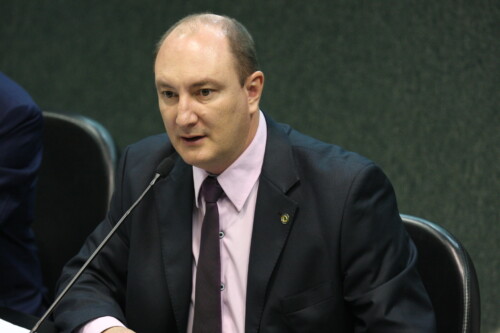 Mauro de Nadal pede a manutenção do Programa Farmácia Popular