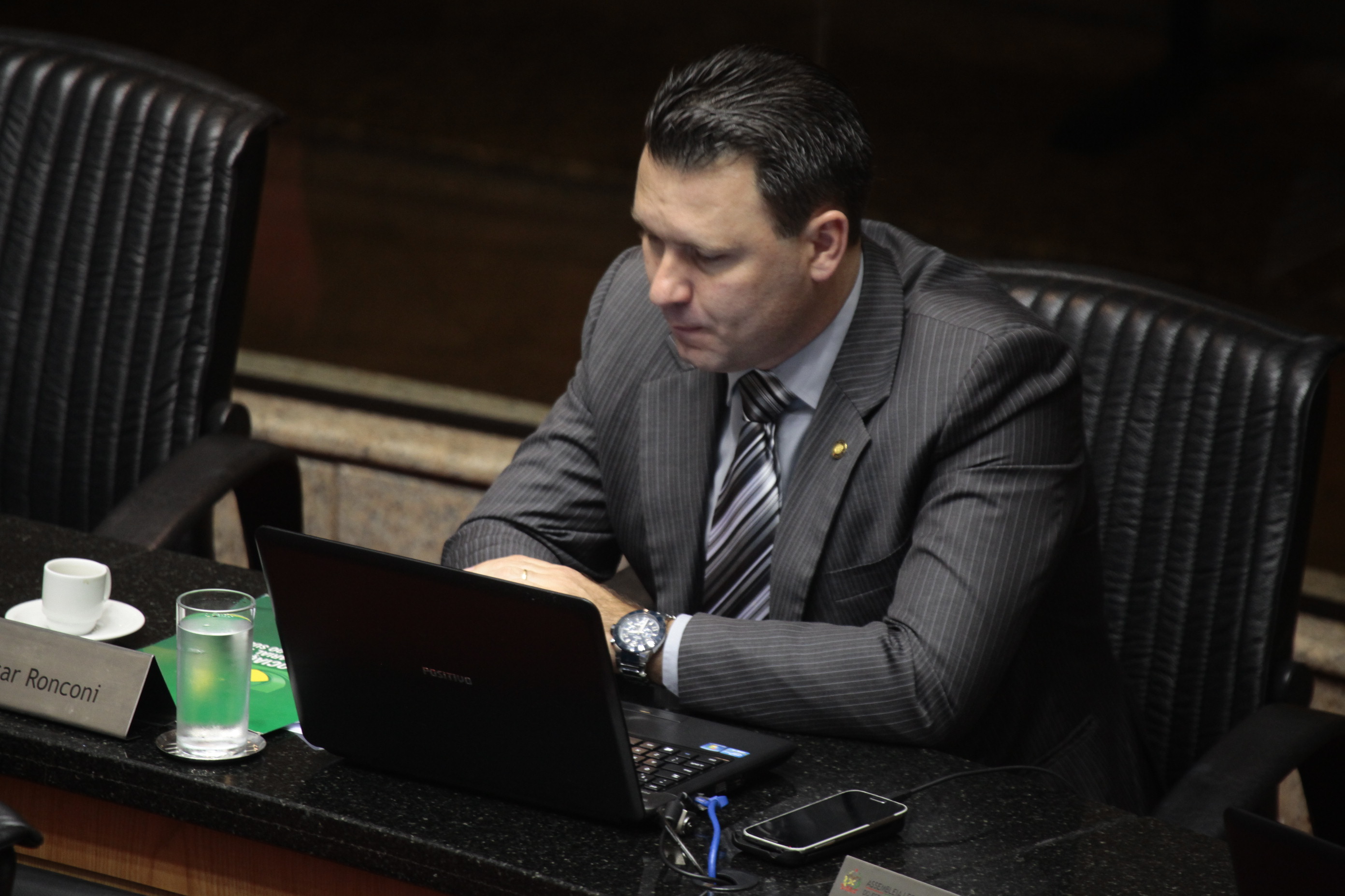 Sessão Ordinária da Assembleia Legislativa do Estado de Santa Catarina. Deputado Julio Ronconi (PSB) - Fotos: Miriam Zomer/Agência AL