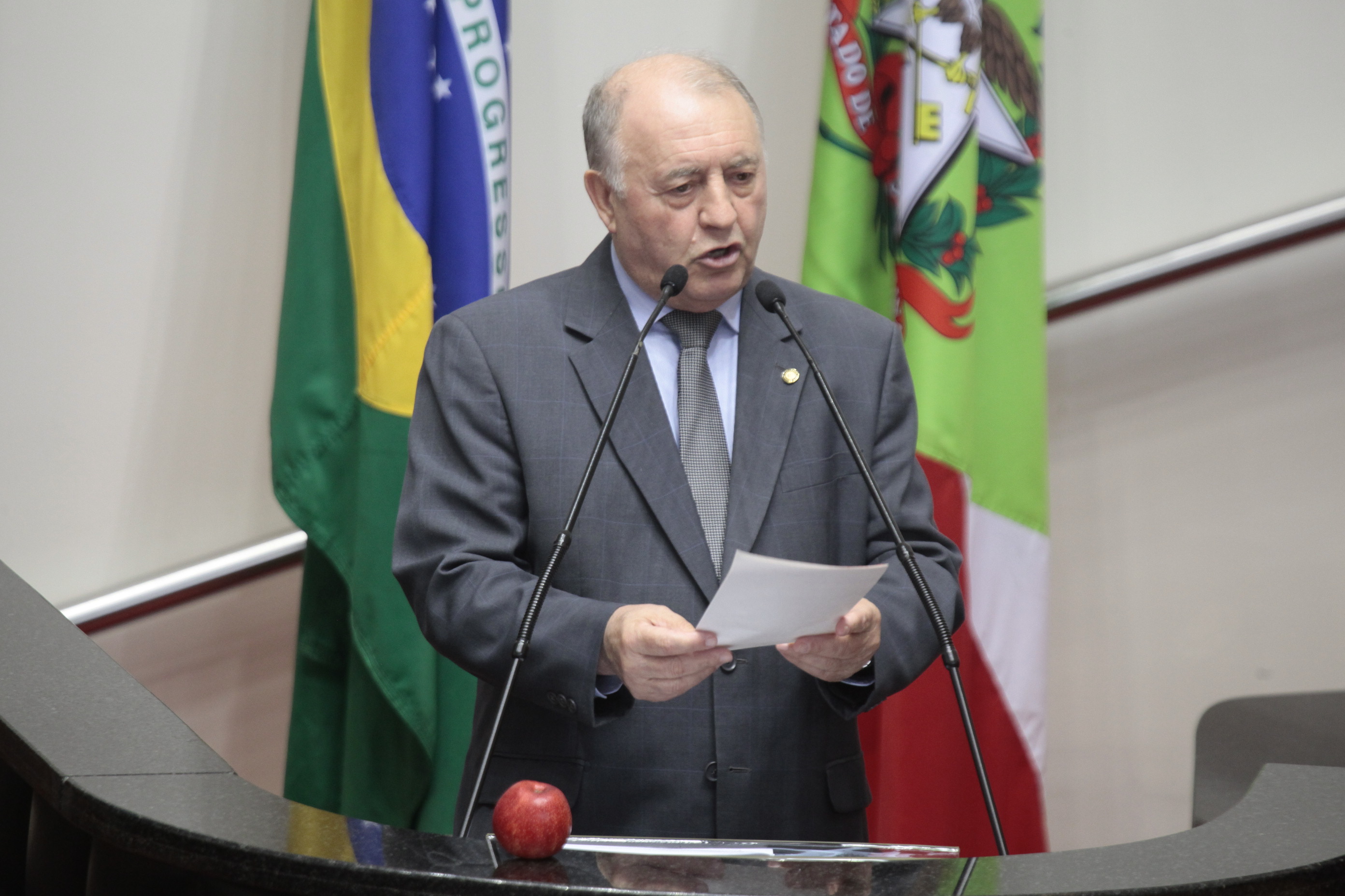 Sessão Ordinária da Assembleia Legislativa do Estado de Santa Catarina. Deputado Natalino Lázare (PR) - Fotos: Miriam Zomer/Agência AL