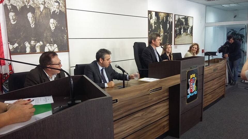 Parlamento debate situação do idoso com deficiência