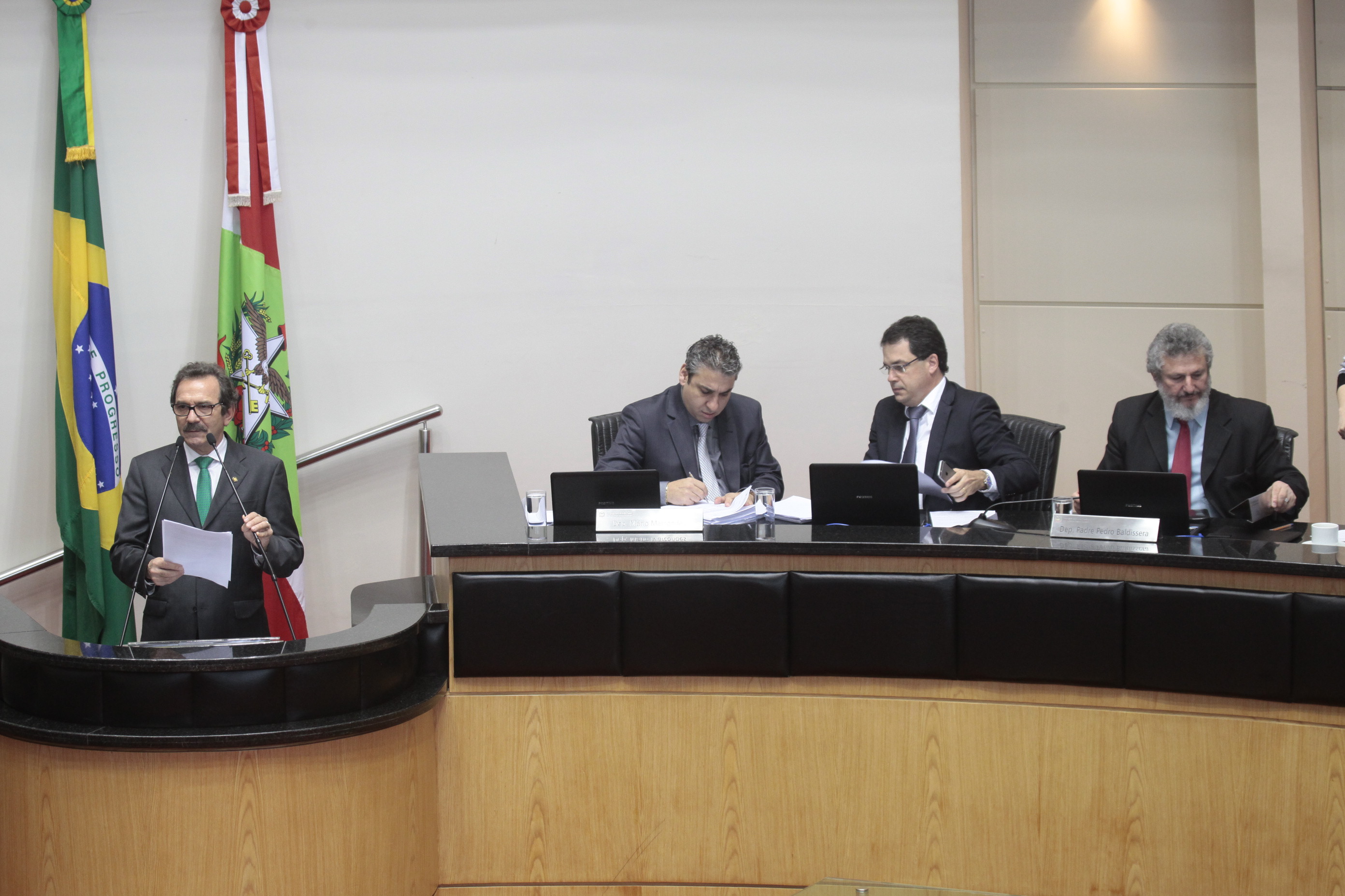 Sessão Ordinária da Assembleia Legislativa do Estado de Santa Catarina. Foto: Miriam Zomer/Agência AL