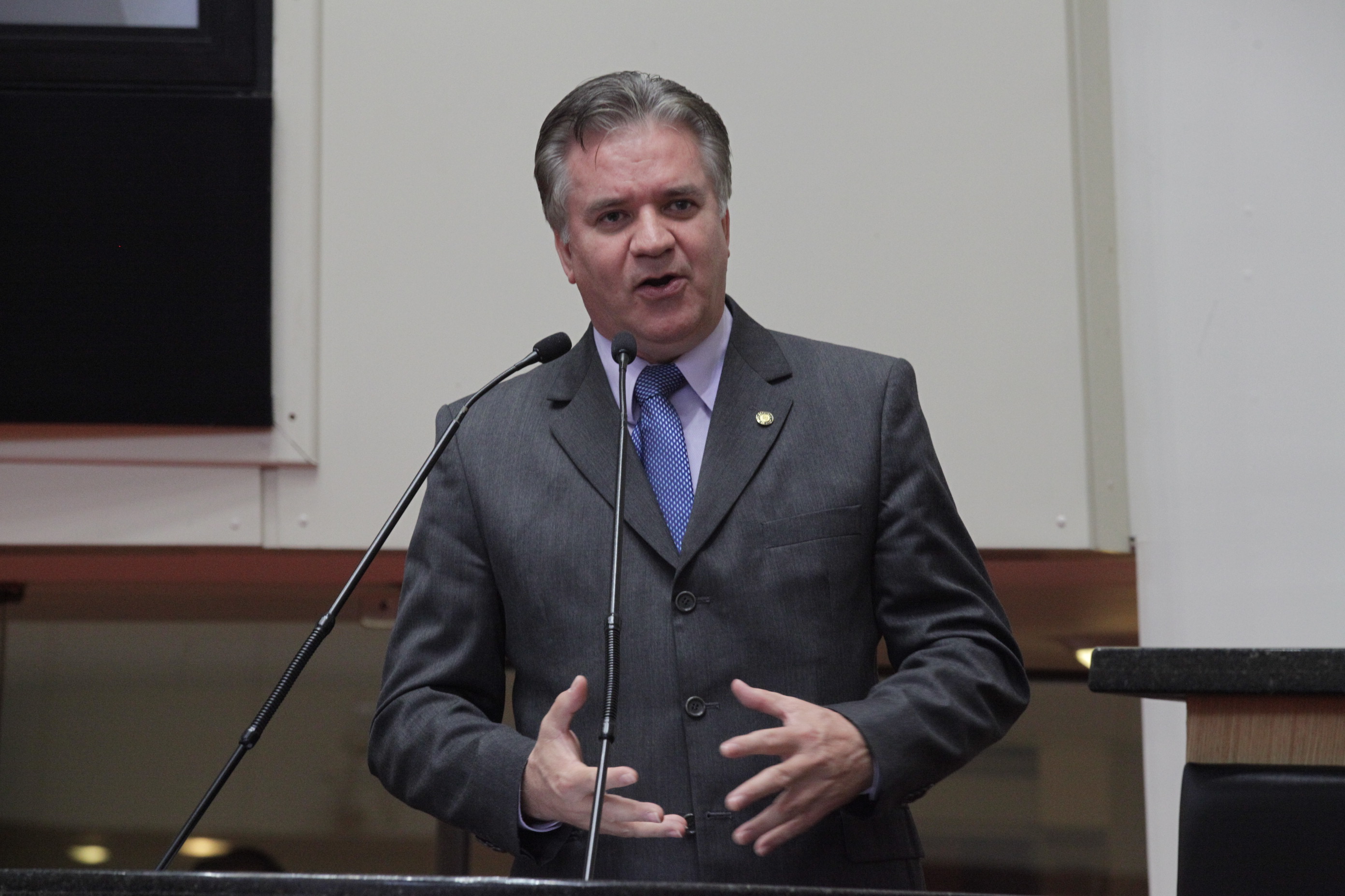 Sessão Ordinária da Assembleia Legislativa do Estado de Santa Catarina. Deputado César Valduga (PCdoB) - Foto: Solon Soares/Agência AL