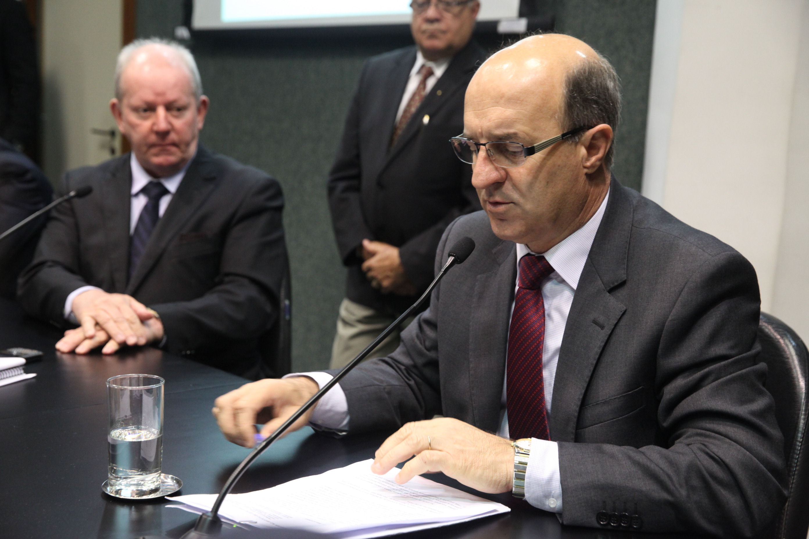 Reunião da Comissão de Finanças e Tributação. Deputado José Milton Scheffer (PP). Foto: Fábio Queiroz / Agência AL