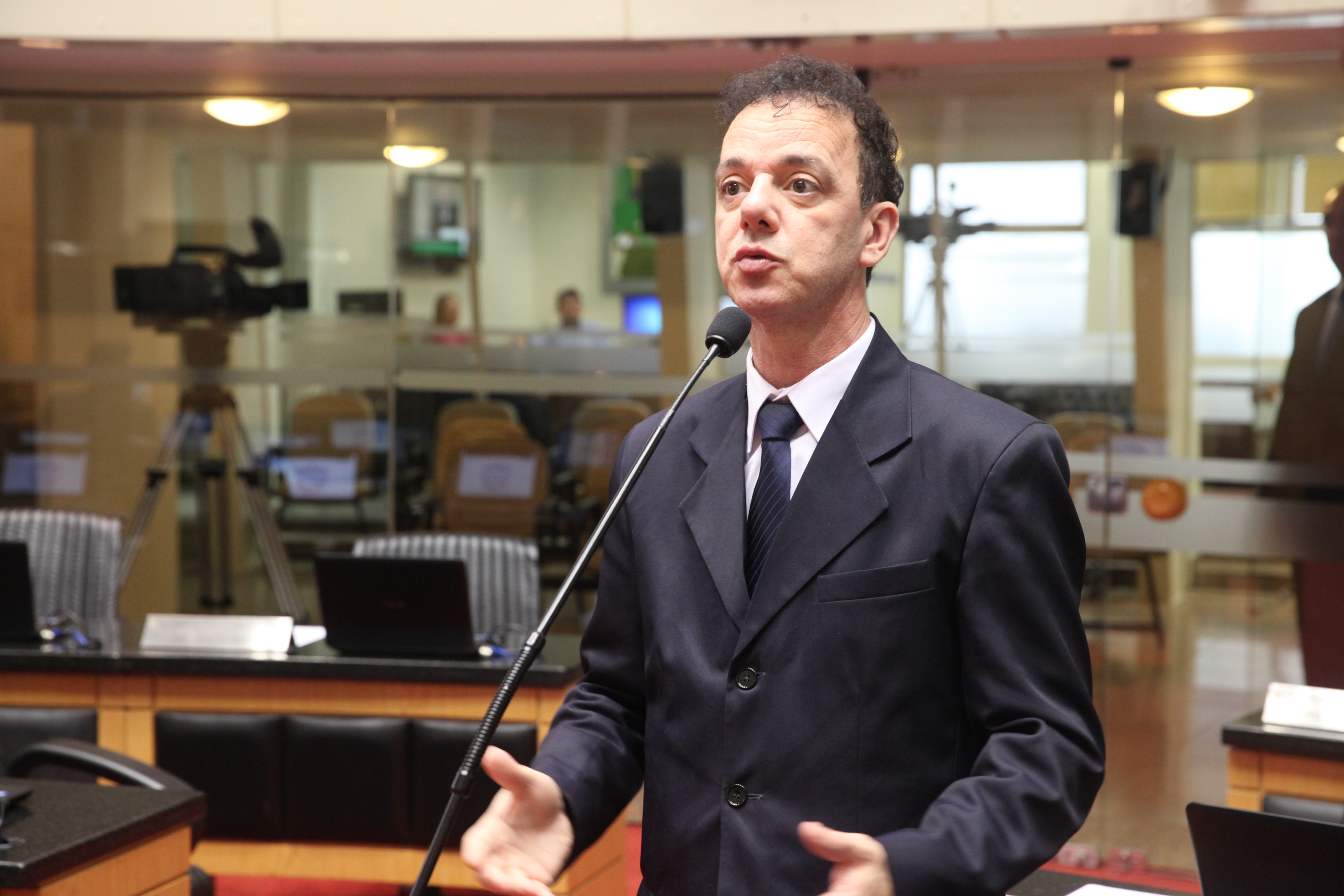 Deputado Ismael dos Santos (PSD). Sessão Ordinária. Foto: Fábio Queiroz / Agência AL