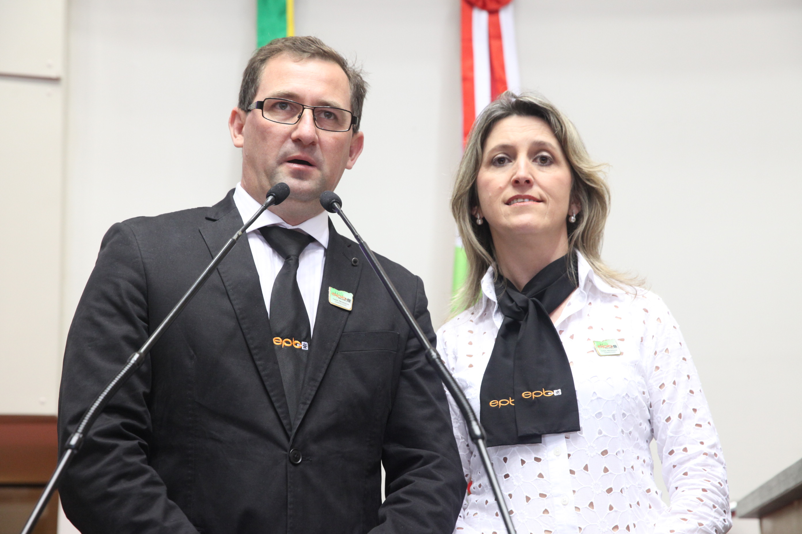 Casal Presidente da Escola de Pais do Brasil - Seccional Chapecó - Mauro Neuls e Elizane Hermann. Sessão Ordinária. Foto: Fábio Queiroz / Agência AL