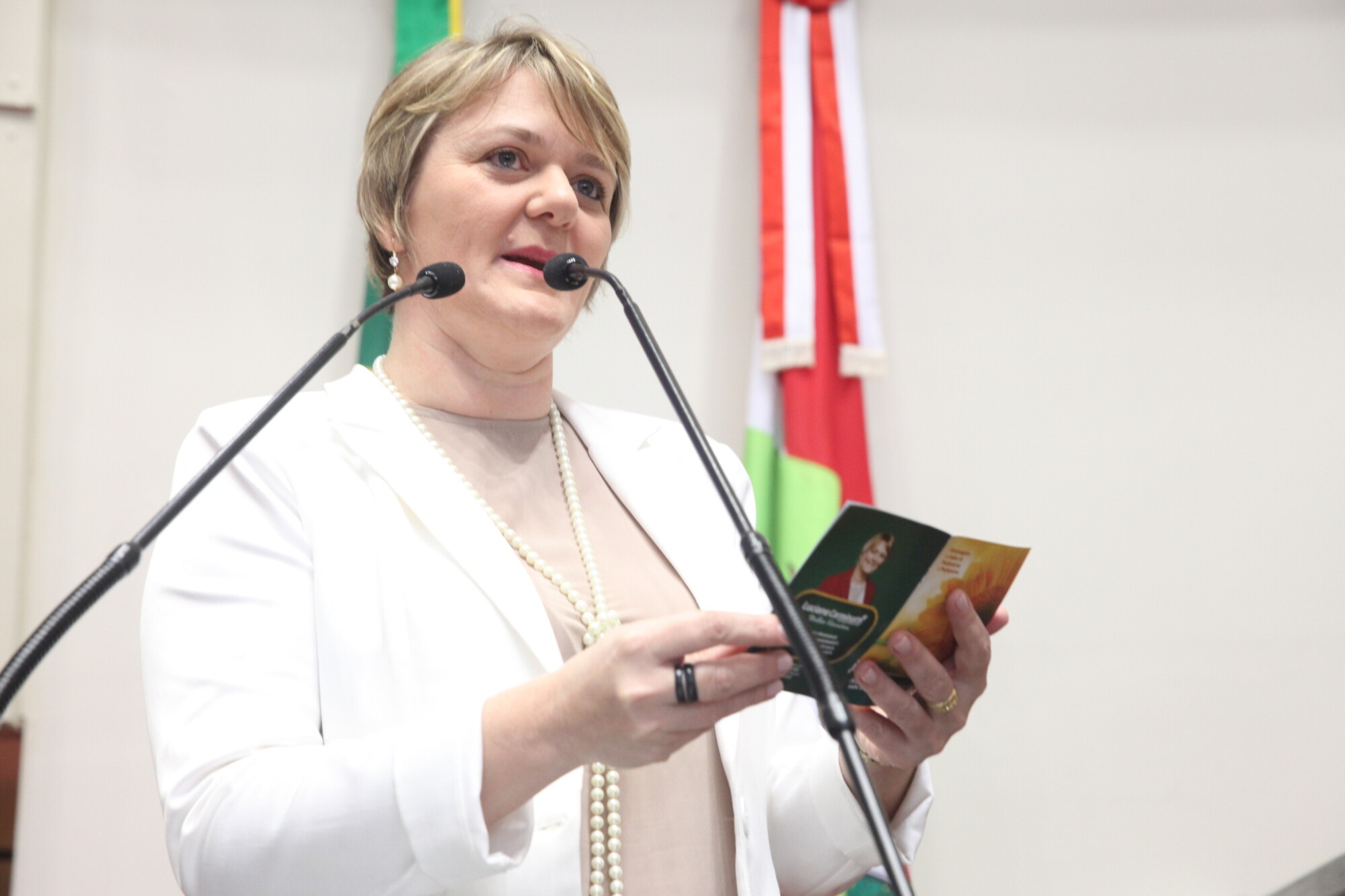 Deputada Luciane Carminatti