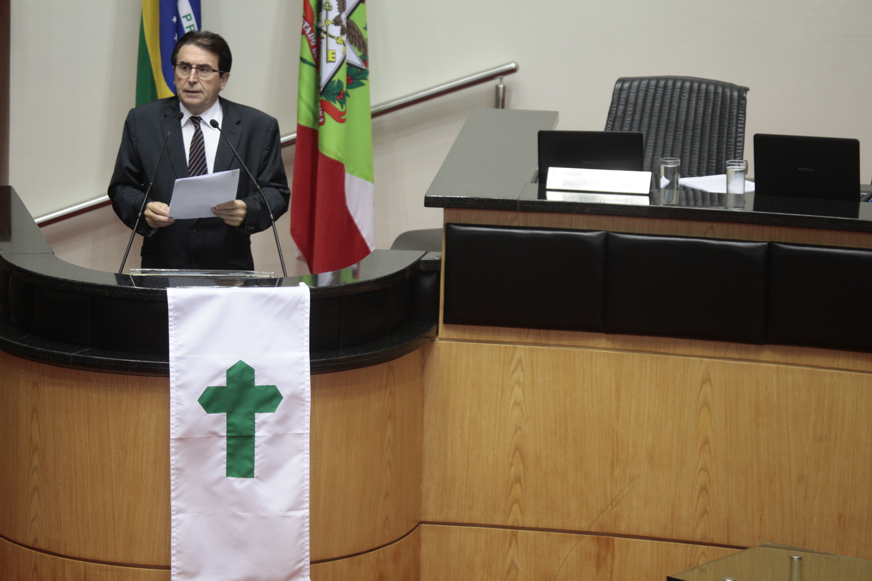 Sessão Ordinária - Plenário Osni Régis. Deputado Antonio Aguiar (PMDB) - Foto: Miriam Zomer/Agência AL