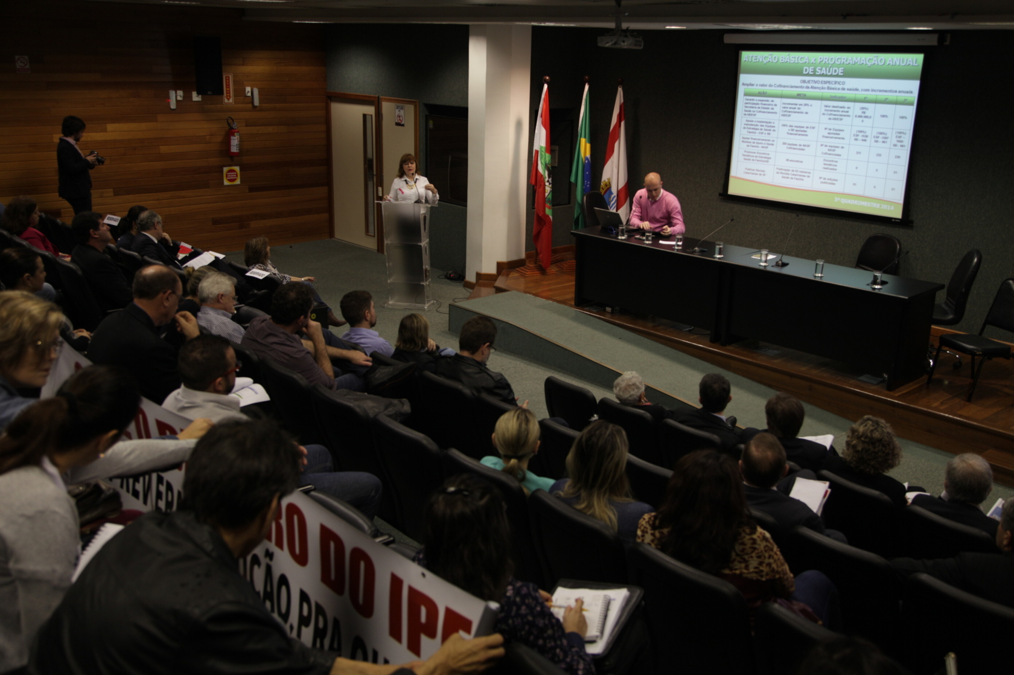 Secretaria de Saúde apresenta prestação de contas na Assembleia