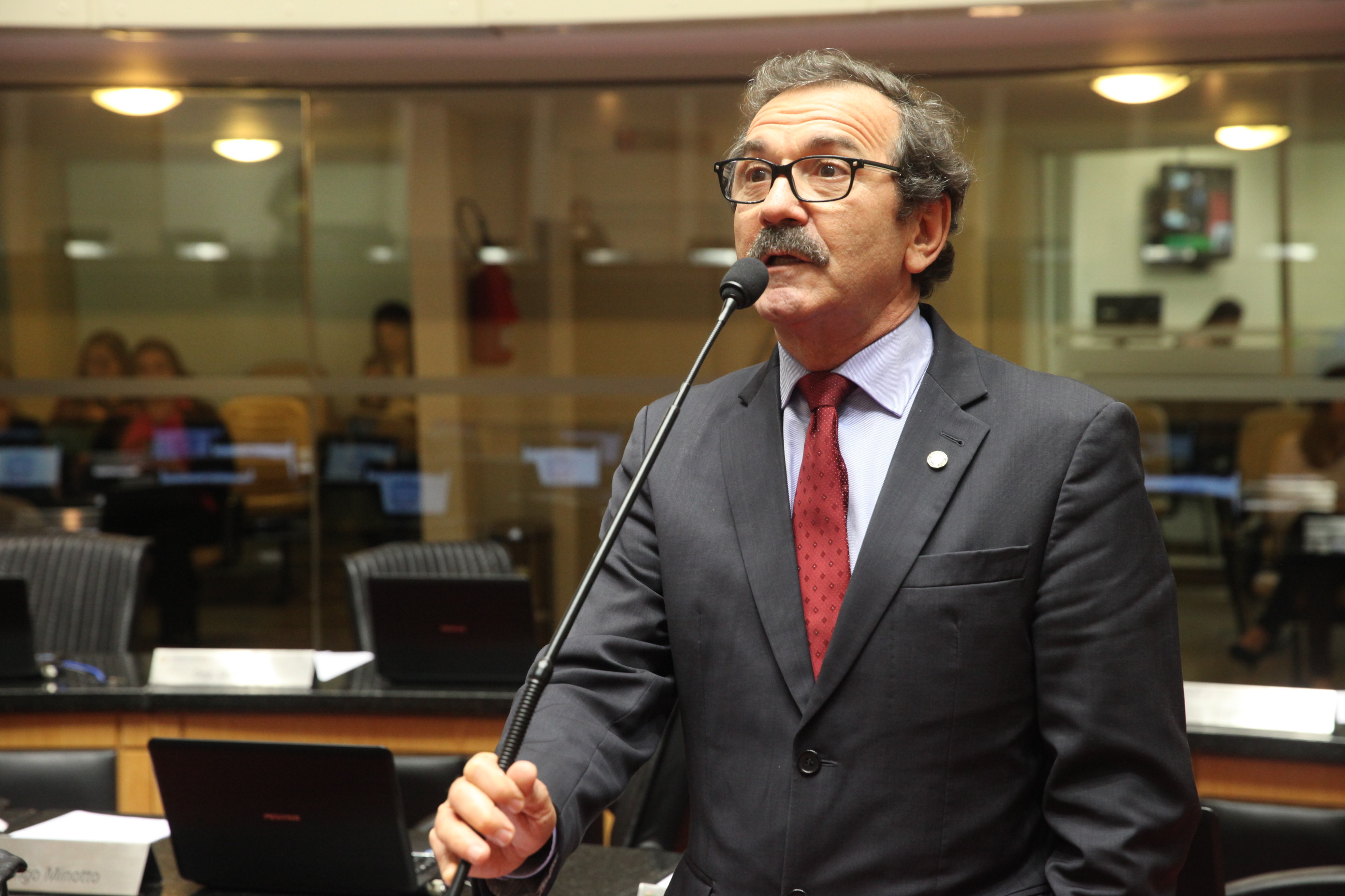 Sessão Ordinária. Deputado Serafim Venzon (PSDB) - Foto: Fábio Queiroz / Agência AL