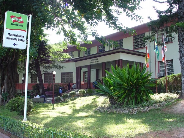 Parlamento celebra 60 anos da Maternidade Carmela Dutra