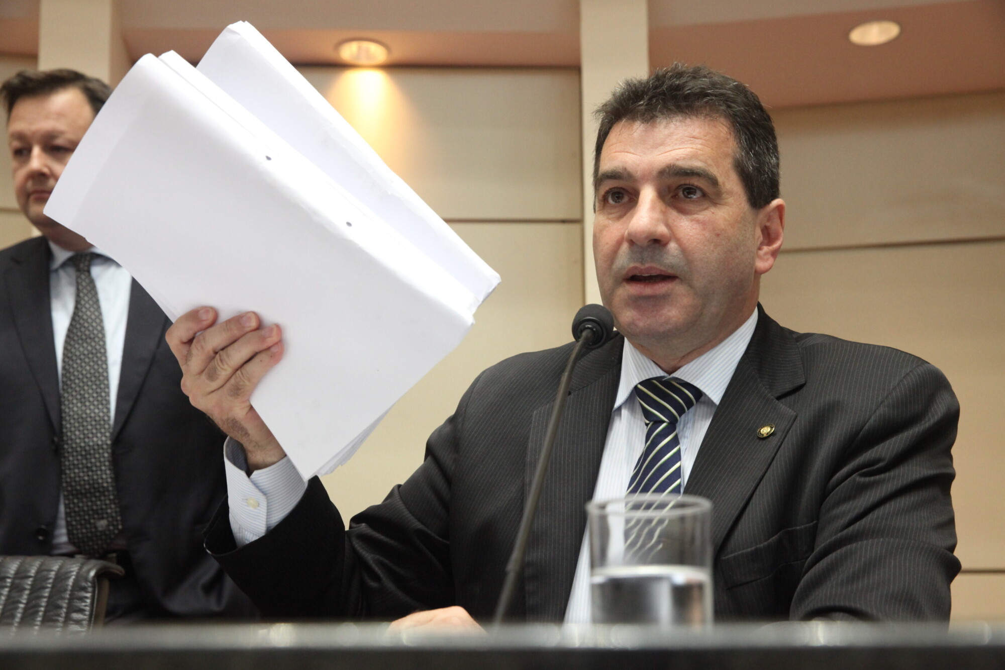 Deputado Valdir Cobalchini, relator do PL 227/15