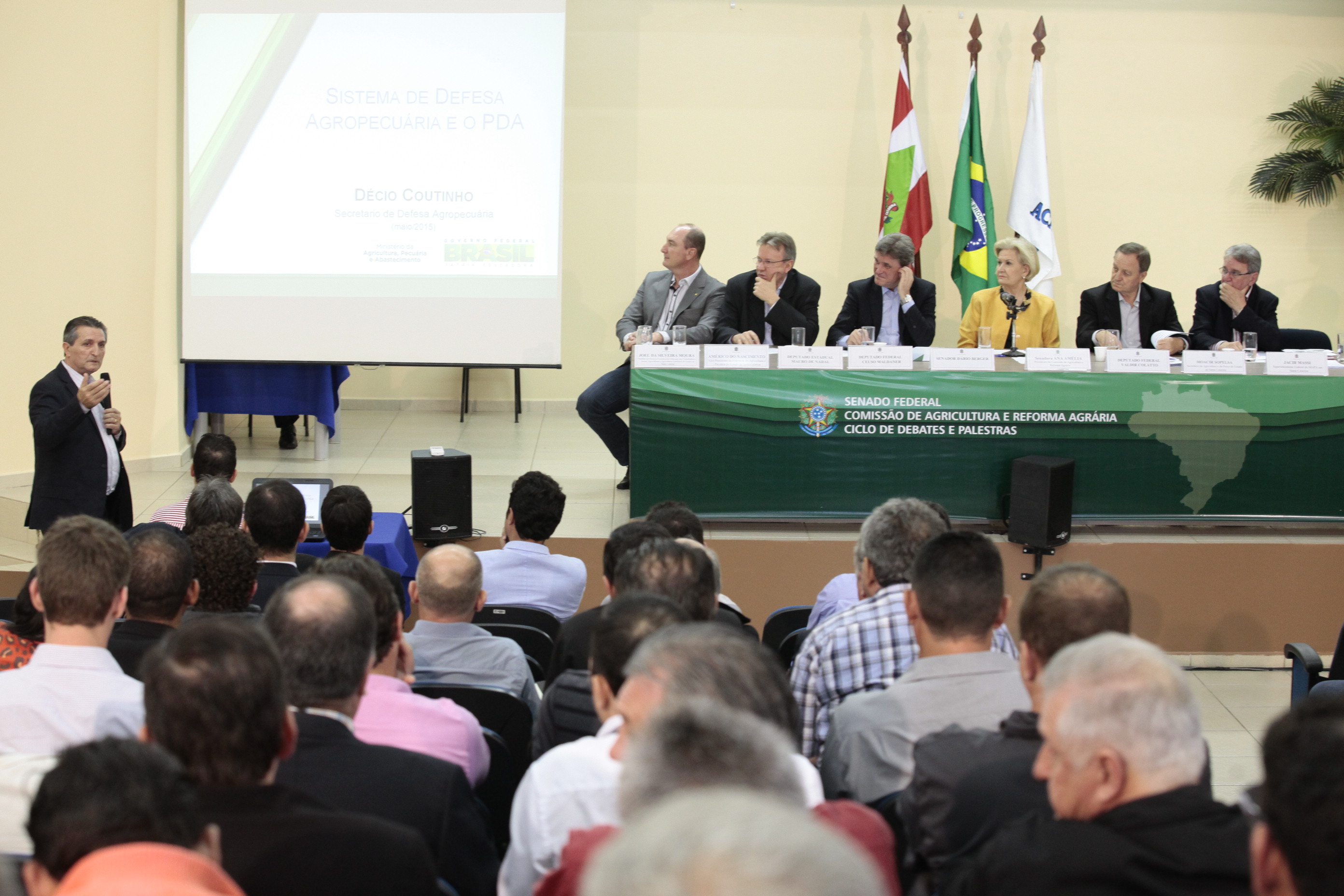 Ciclo de debates da Comissão de Agricultura e Reforma Agrária (CRA) do Senado Federal, realizado na cidade de Chapecó SC. Foto: Miriam Zomer/Agência AL