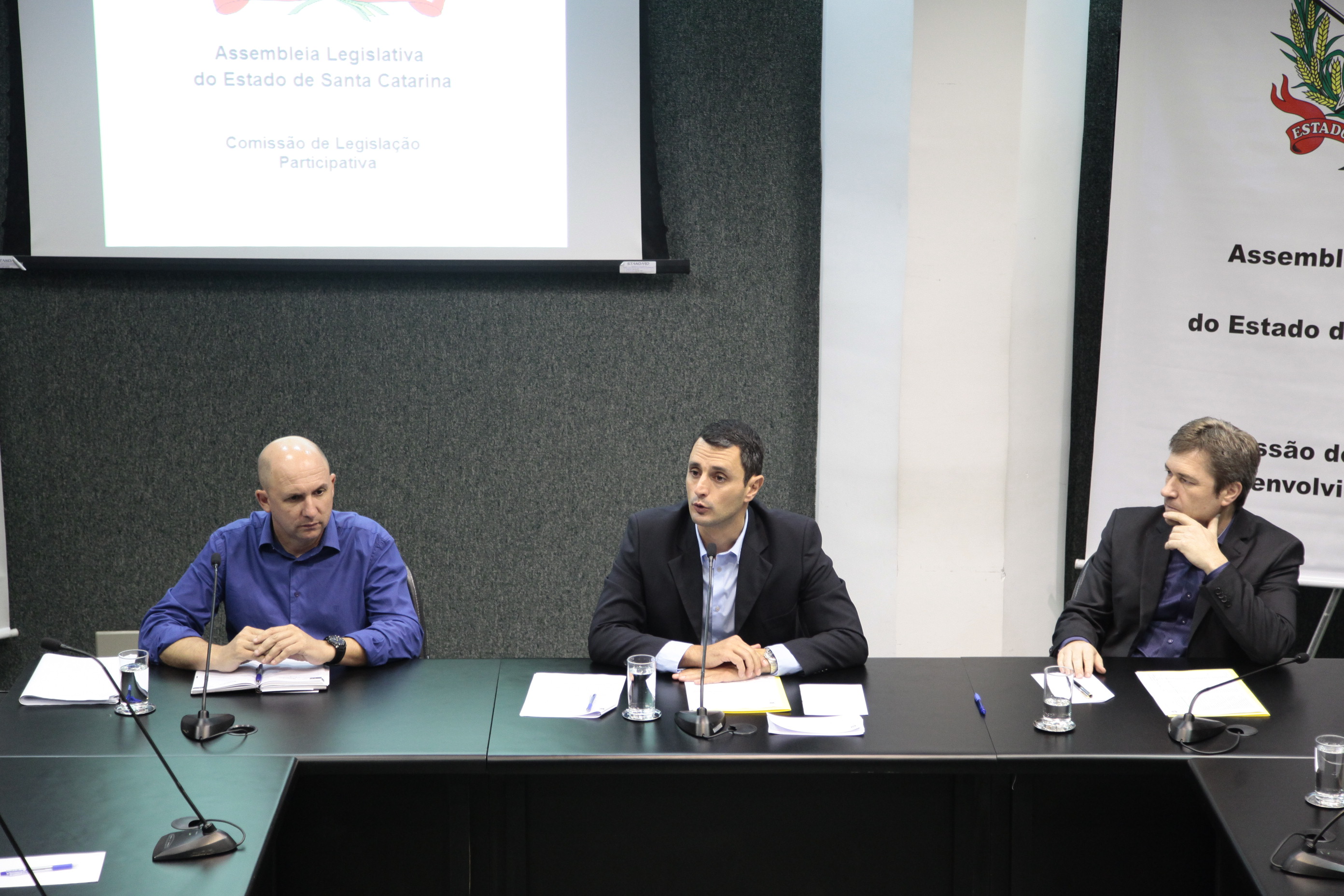 Audiência Pública da Comissão de Transporte e Desenvolvimento Urbano, discute a situação da SC 108.
