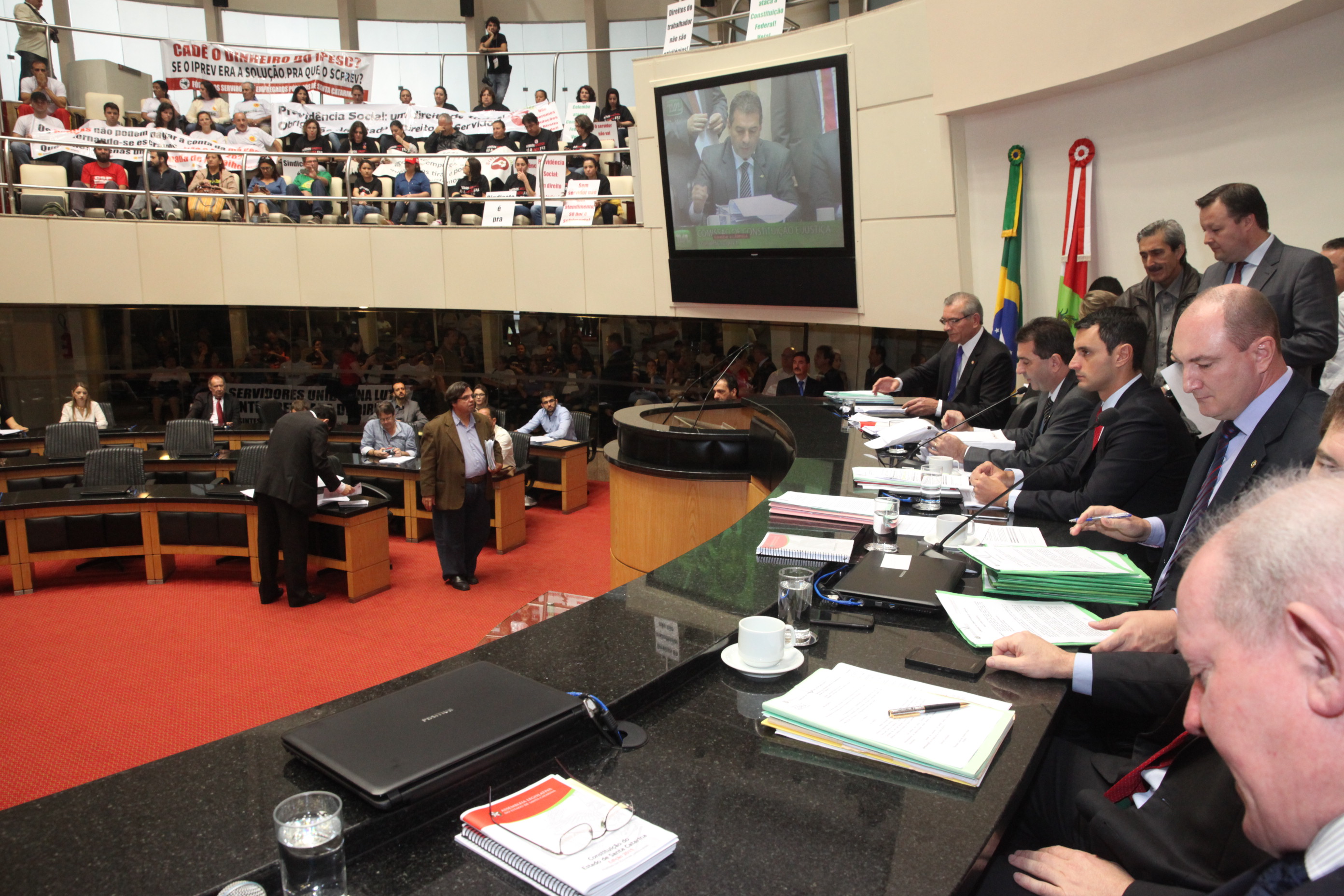 Reunião da Comissão de Constituição e Justiça. Foto: Fábio Queiroz / Agência AL
