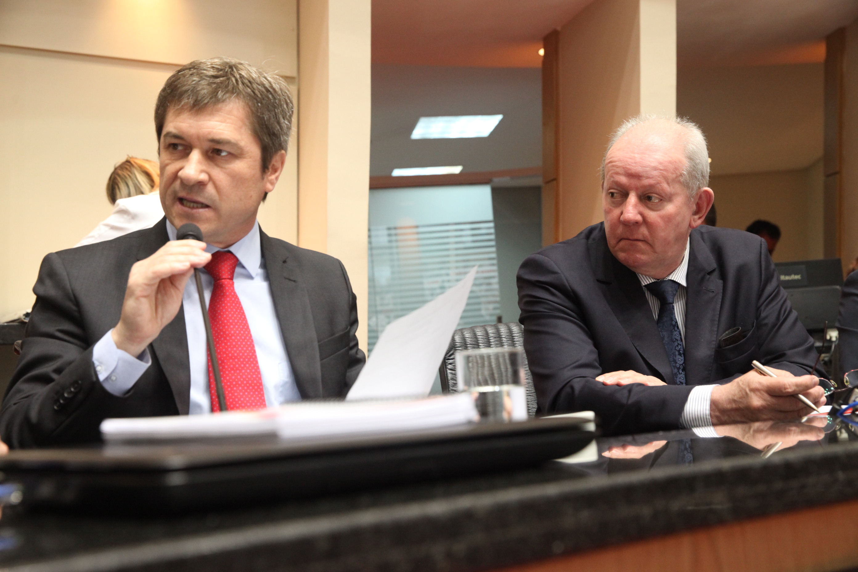 Reunião da Comissão de Constituição e Justiça. Foto: Fábio Queiroz / Agência AL