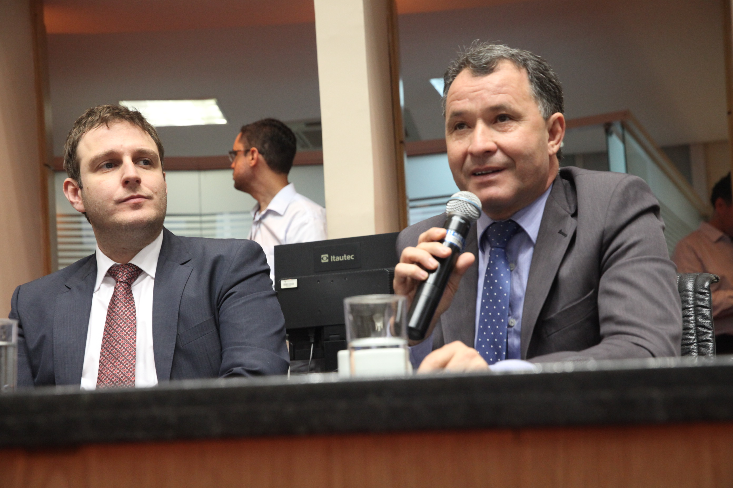 Reunião da Comissão de Constituição e Justiça. Foto: Fábio Queiroz / Agência AL