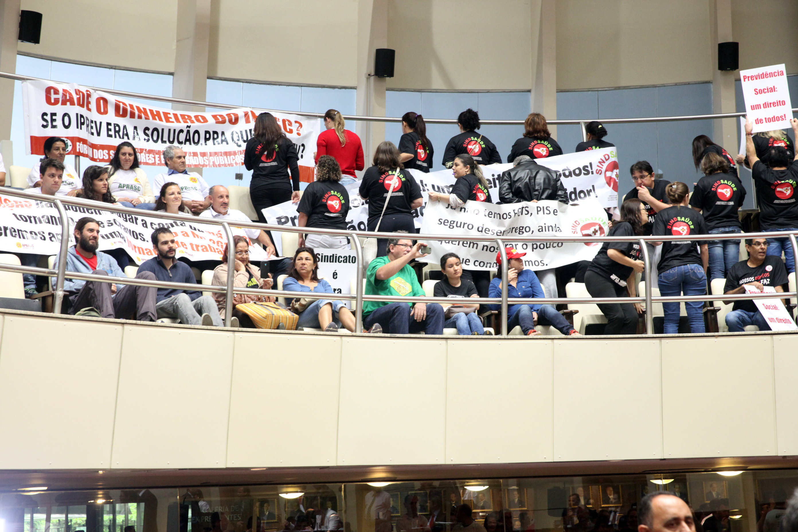 Reunião da Comissão de Constituição e Justiça. Foto: Fábio Queiroz / Agência AL