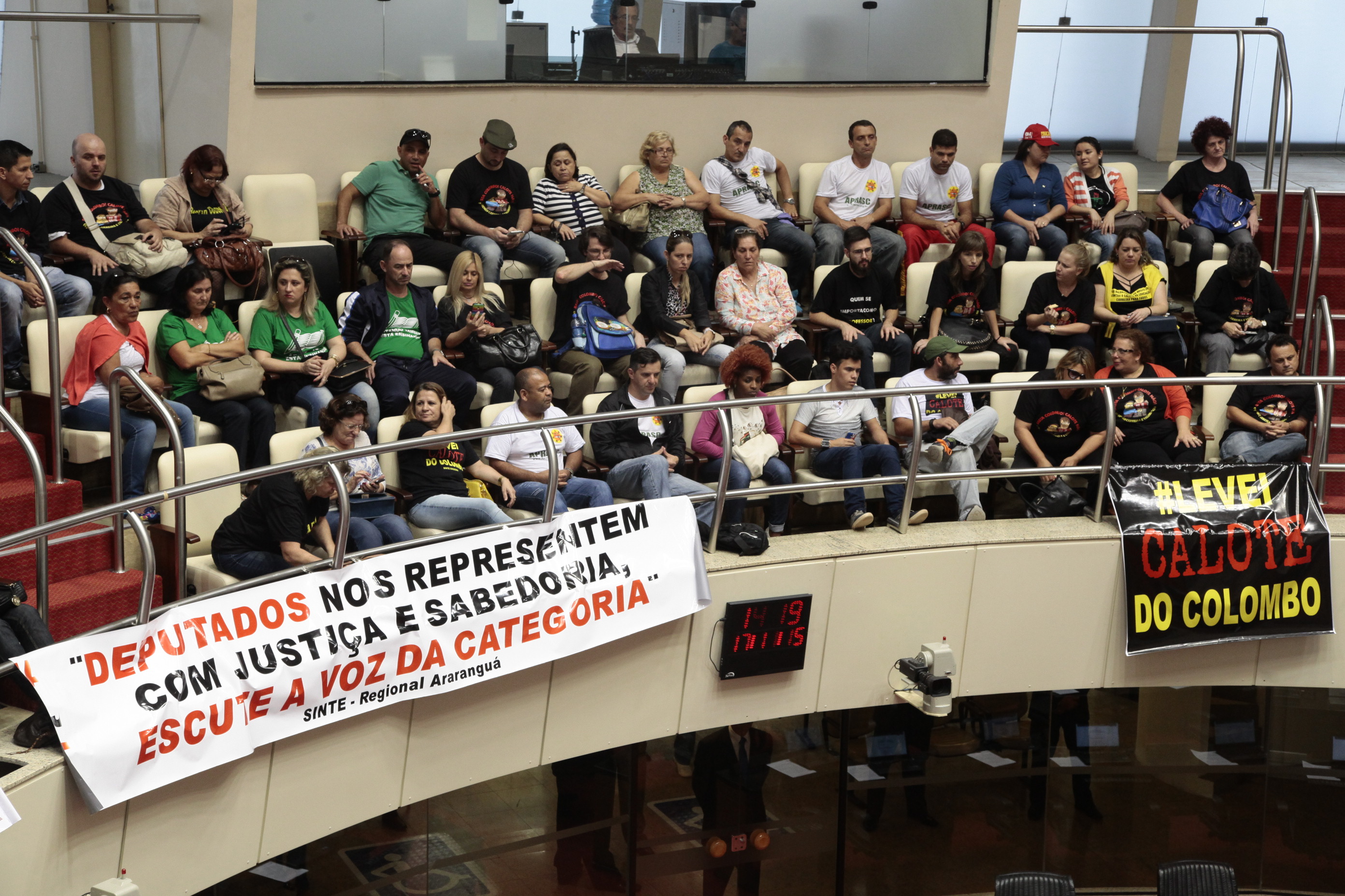 Sessão Ordinária da Assembleia Legislativa do Estado de Santa Catarina. Fotos: Miriam Zomer/Agência AL