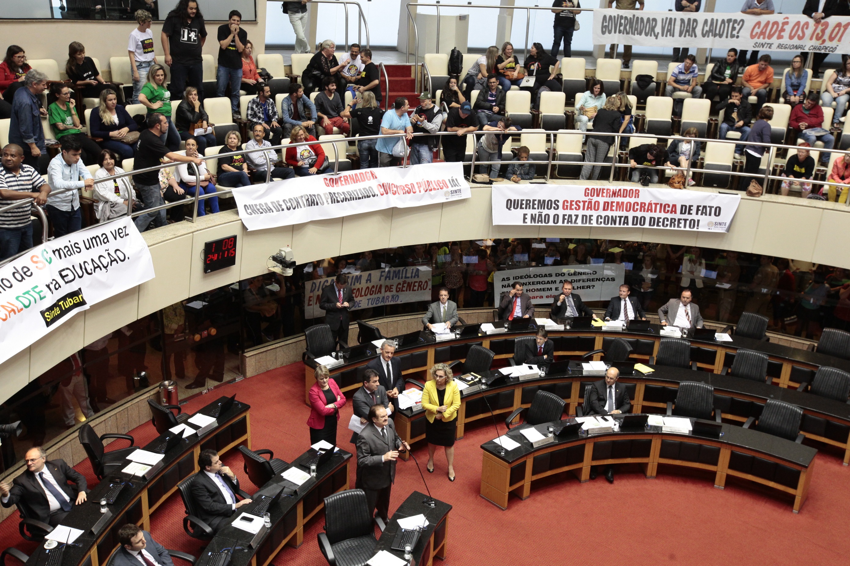Votação do Plano Estadual de Educação. Foto: Miriam Zomer/Agência AL