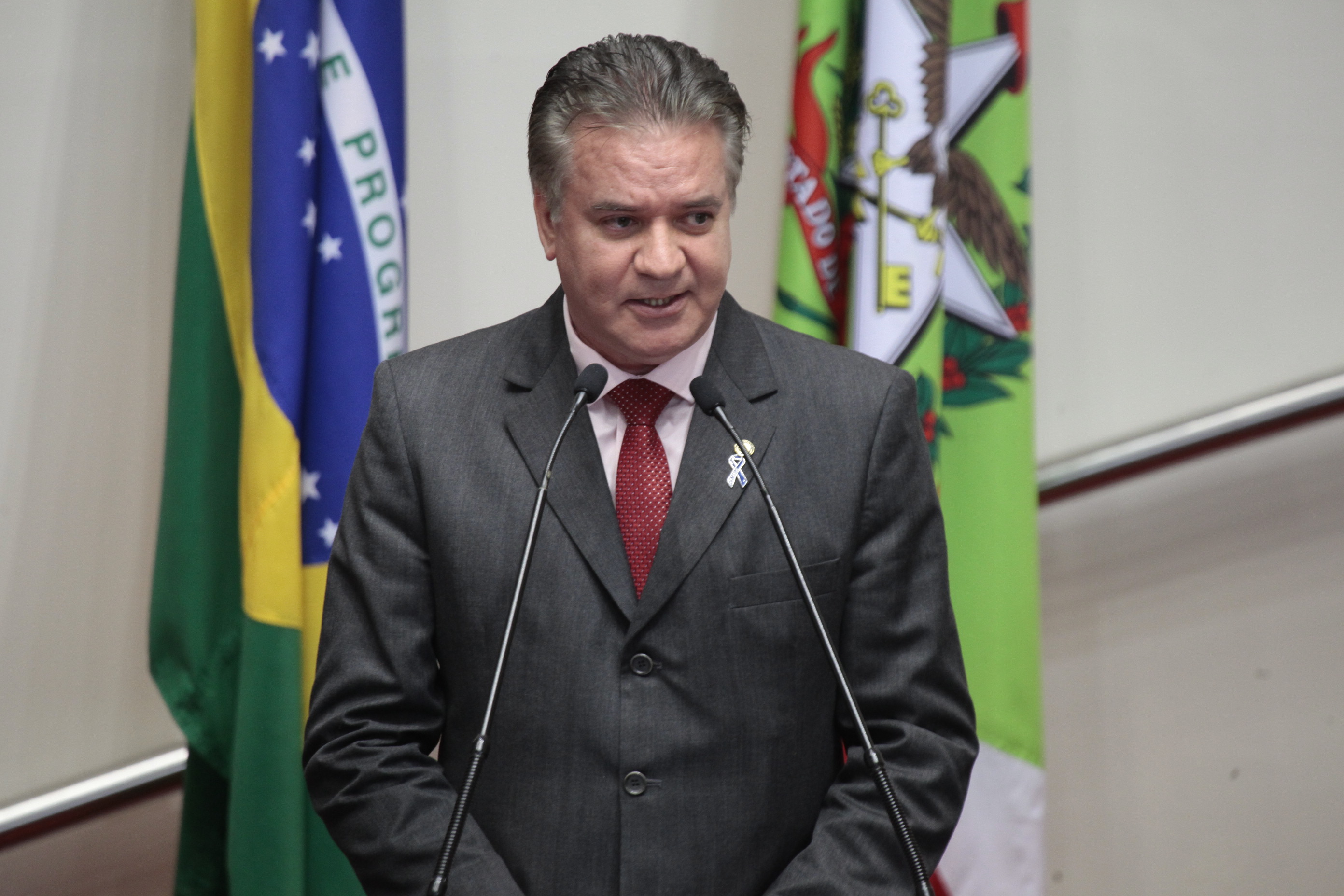 Sessão Ordinária da Assembleia Legislativa do Estado de Santa Catarina. Deputado César Valduga (PCdoB) - Foto: Miriam Zomer/Agência AL