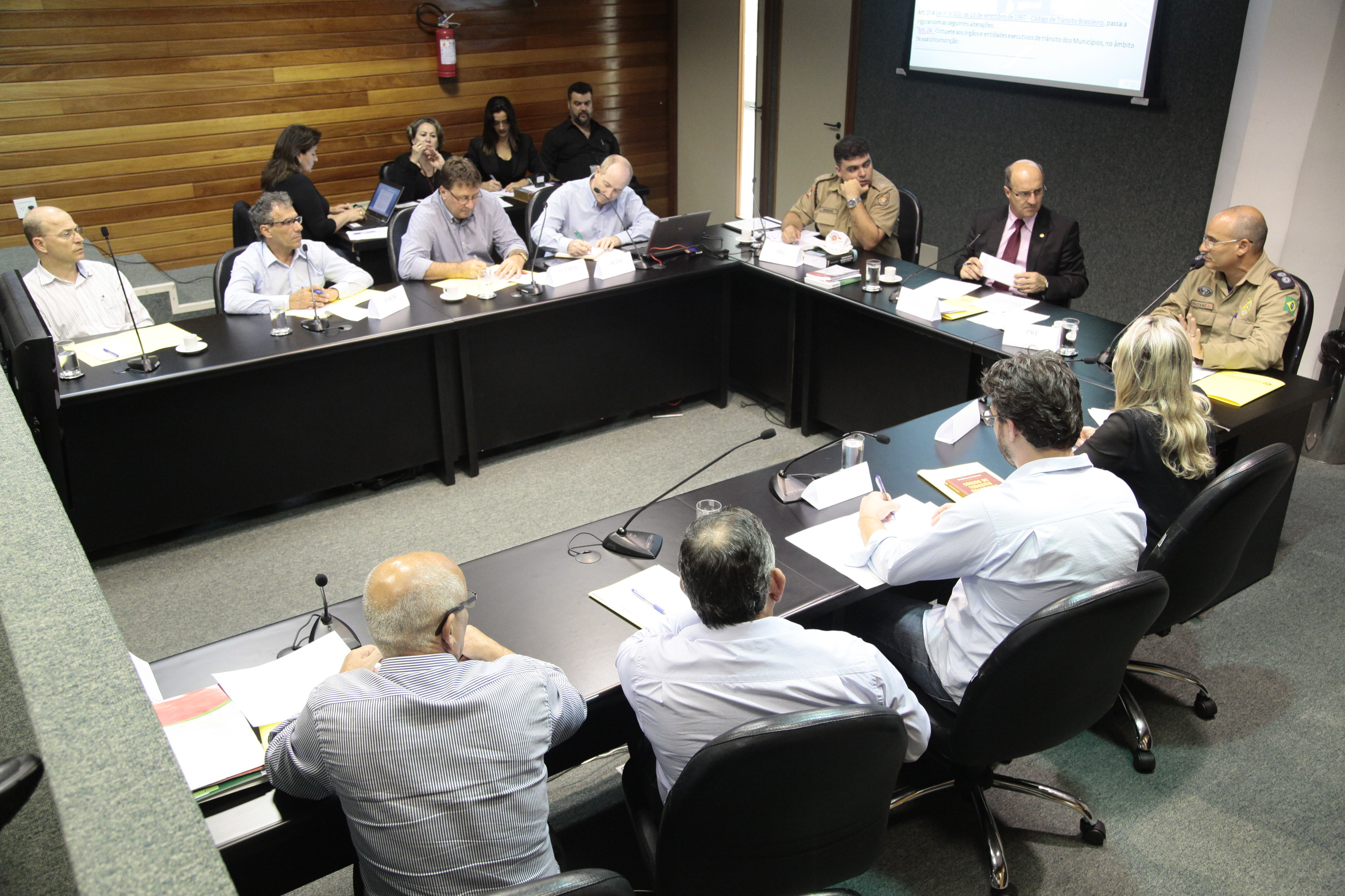 Audiência Pública da Comissão de Agricultura e Política Rural, sobre o Registro e Circulação de Máquinas Agrícolas em Rodovias. Foto: Miriam Zomer/Agência AL