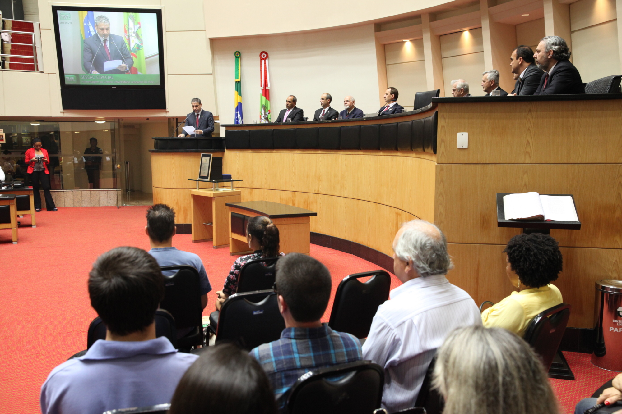 Sessão especial comemora 10 anos de implantação do ensino a distância na Uniasselvi