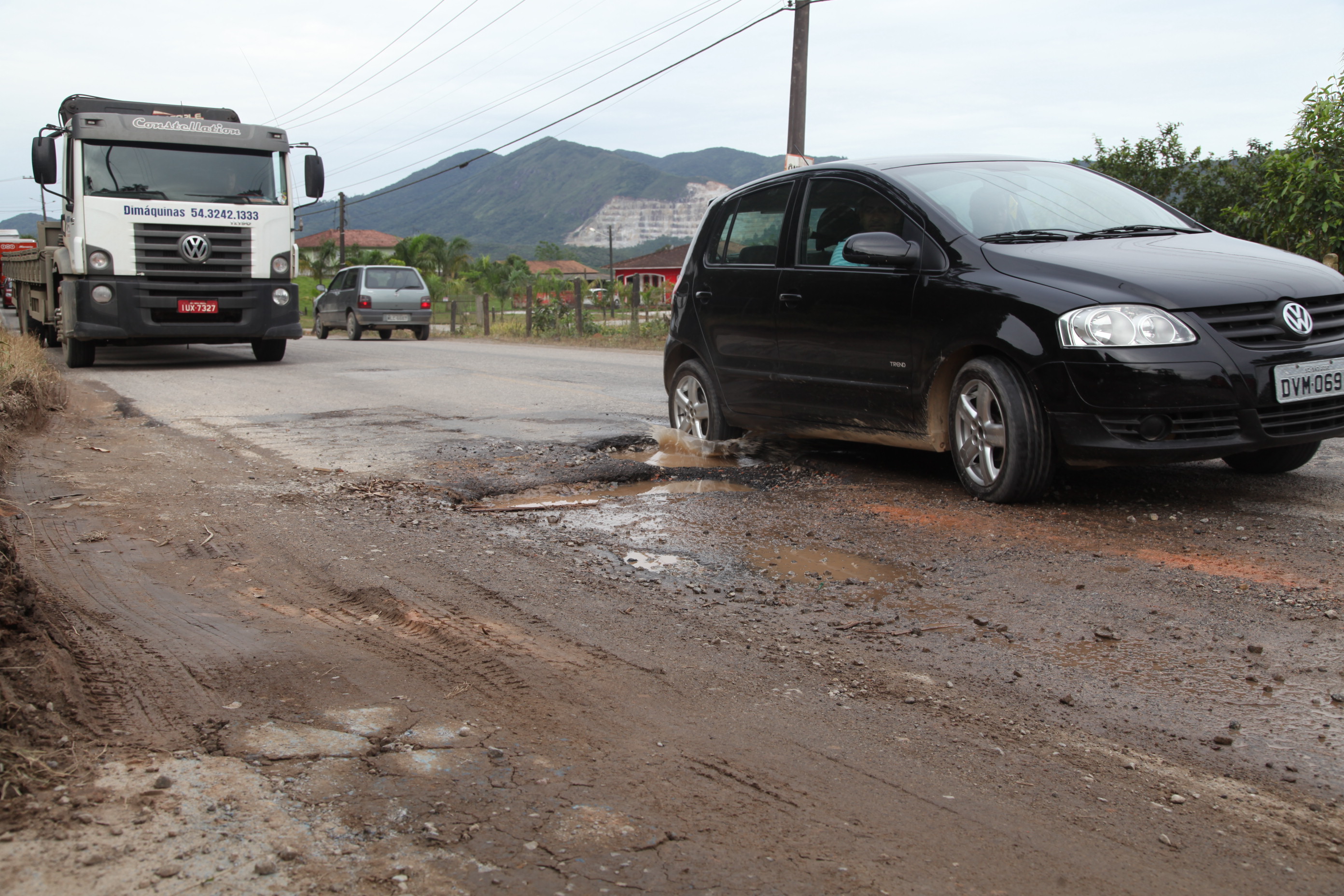 Audiência Pública para tratar a péssima situação da Rodovia SC-407 que liga os municípios de Biguaçu e Antônio Carlos.Foto: Miriam Zomer/Agência AL