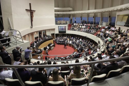 Comenda do Legislativo será entregue em sessão solene na segunda-feira (23)