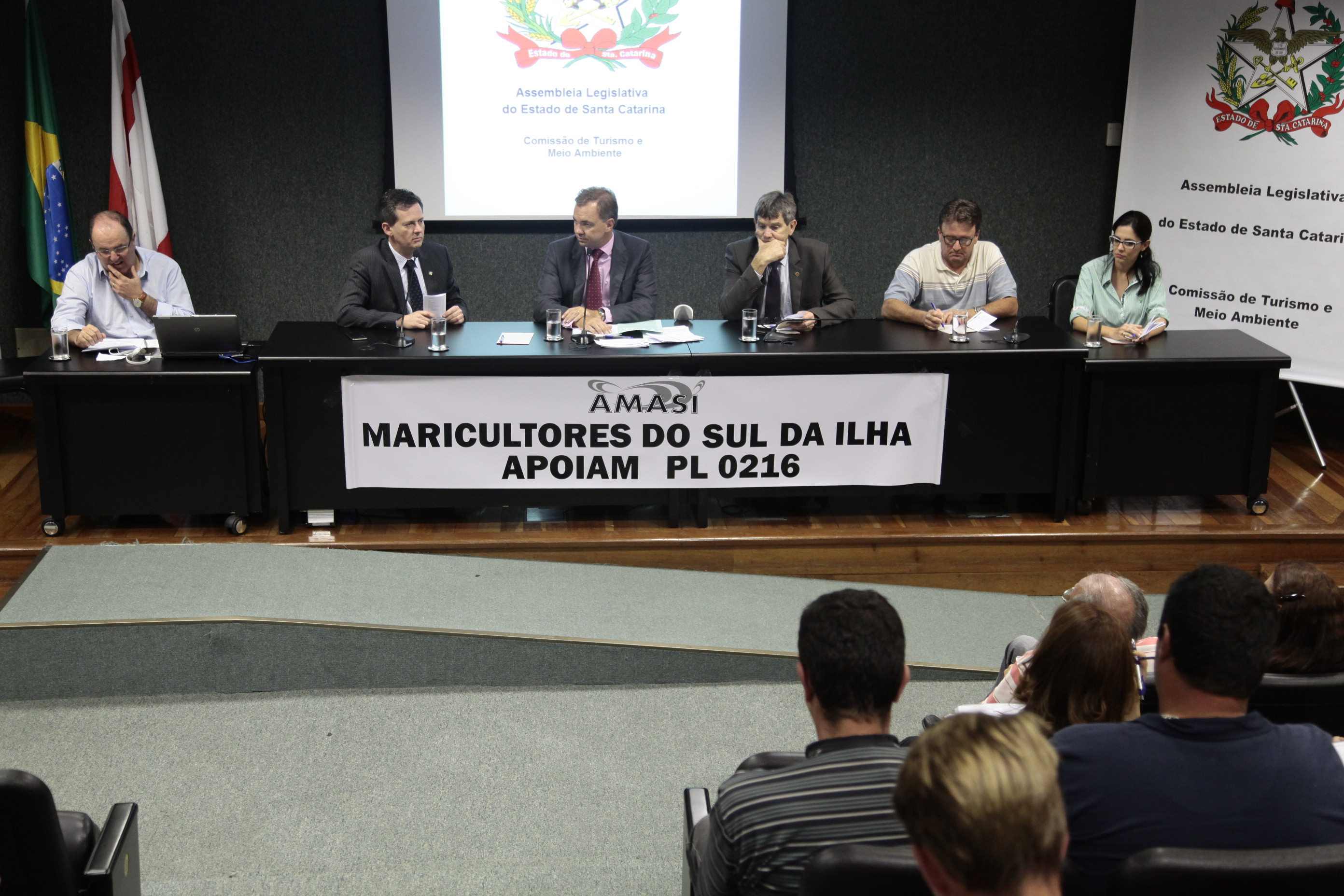 Audiência Pública sobre o PL/216.4/2015, que declara a maricultura como atividade de interesse social e econômico, para o Estado de Santa Catarina. Foto: Miriam Zomer/Agência AL
