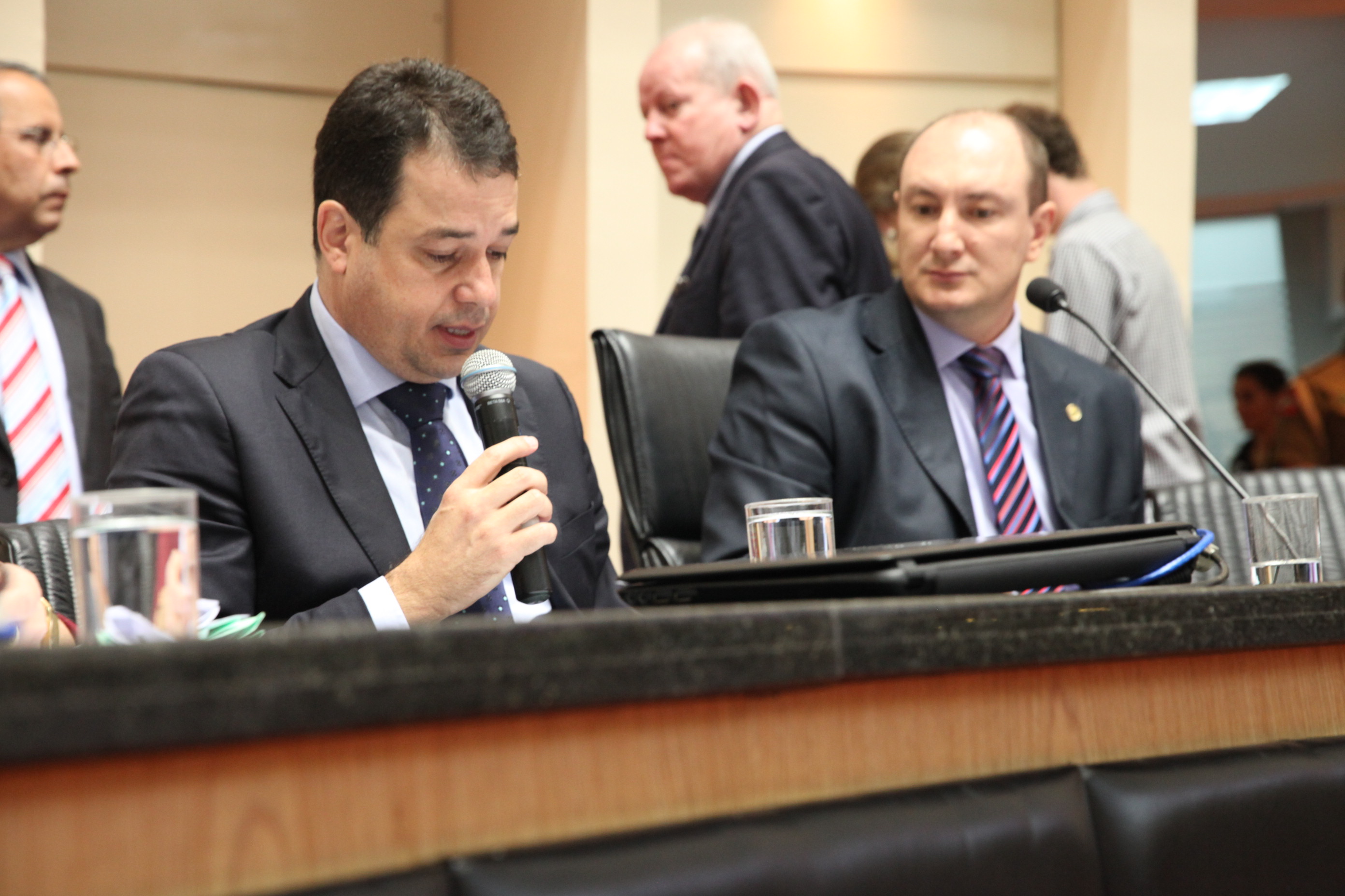 Reunião da Comissão de Constituição e Justiça. Foto: Fábio Queiroz / Agência AL