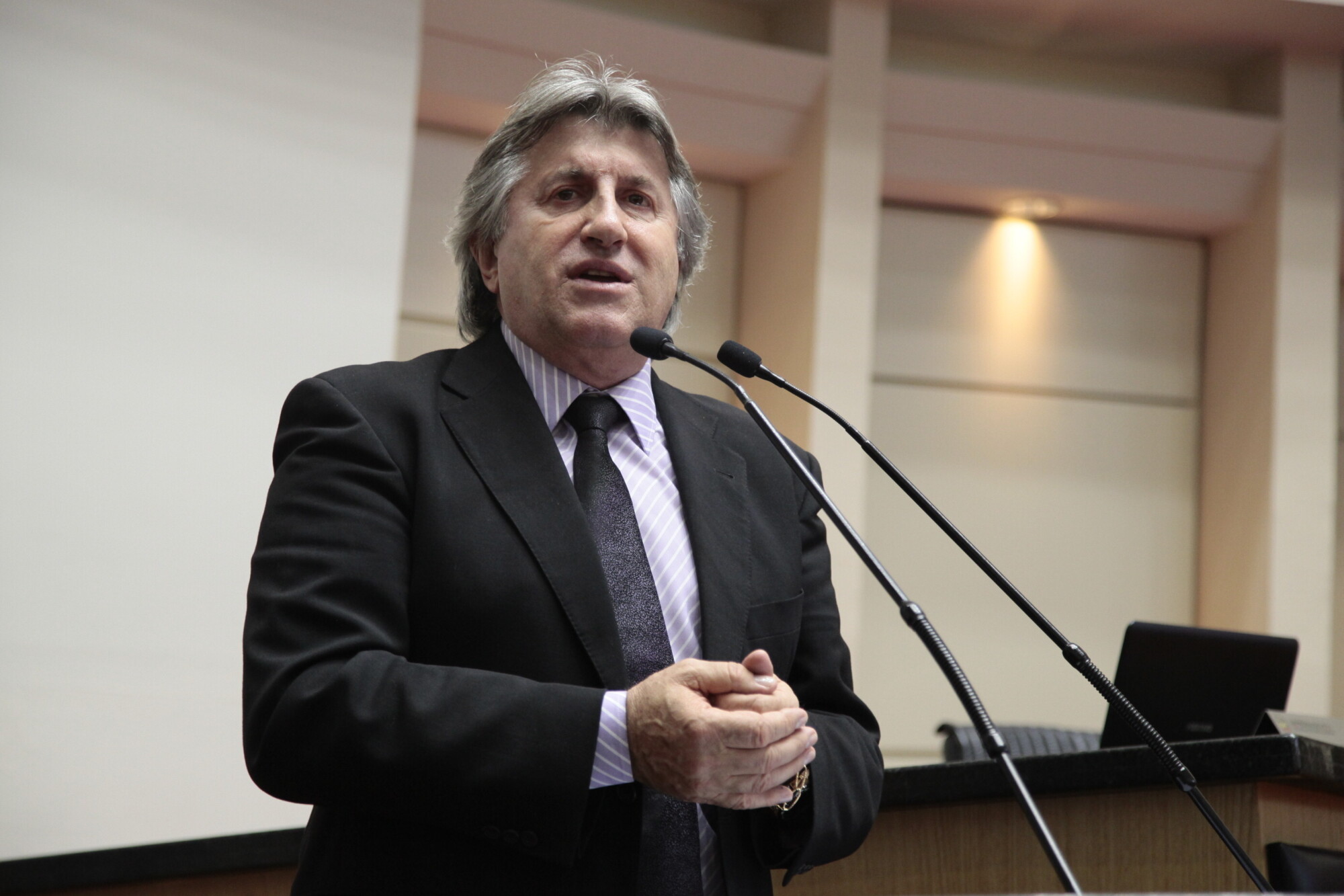 Deputado Leonel Pavan