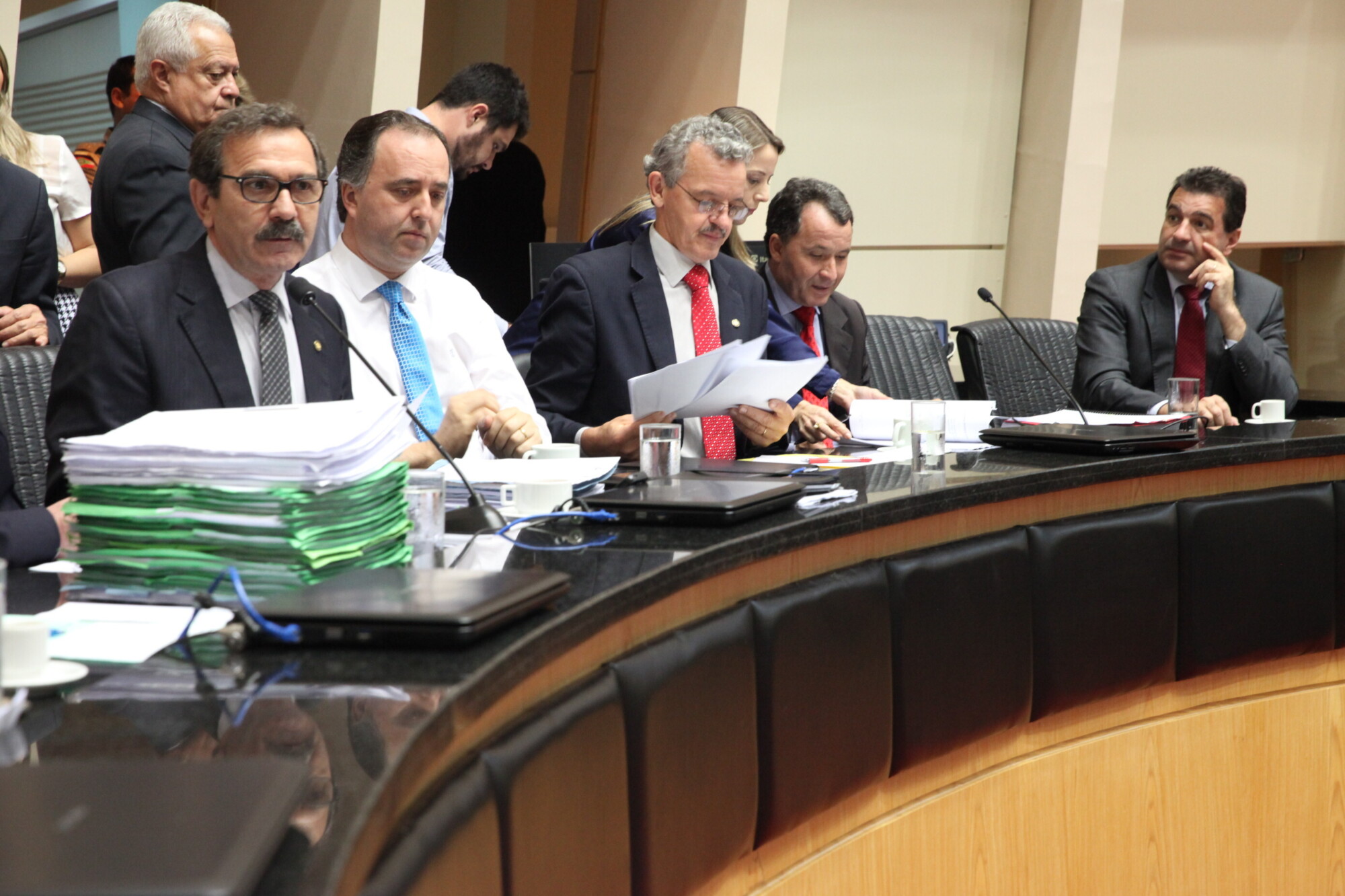 Finanças aprova isenção de taxas para a instalação e manutenção de cemitérios