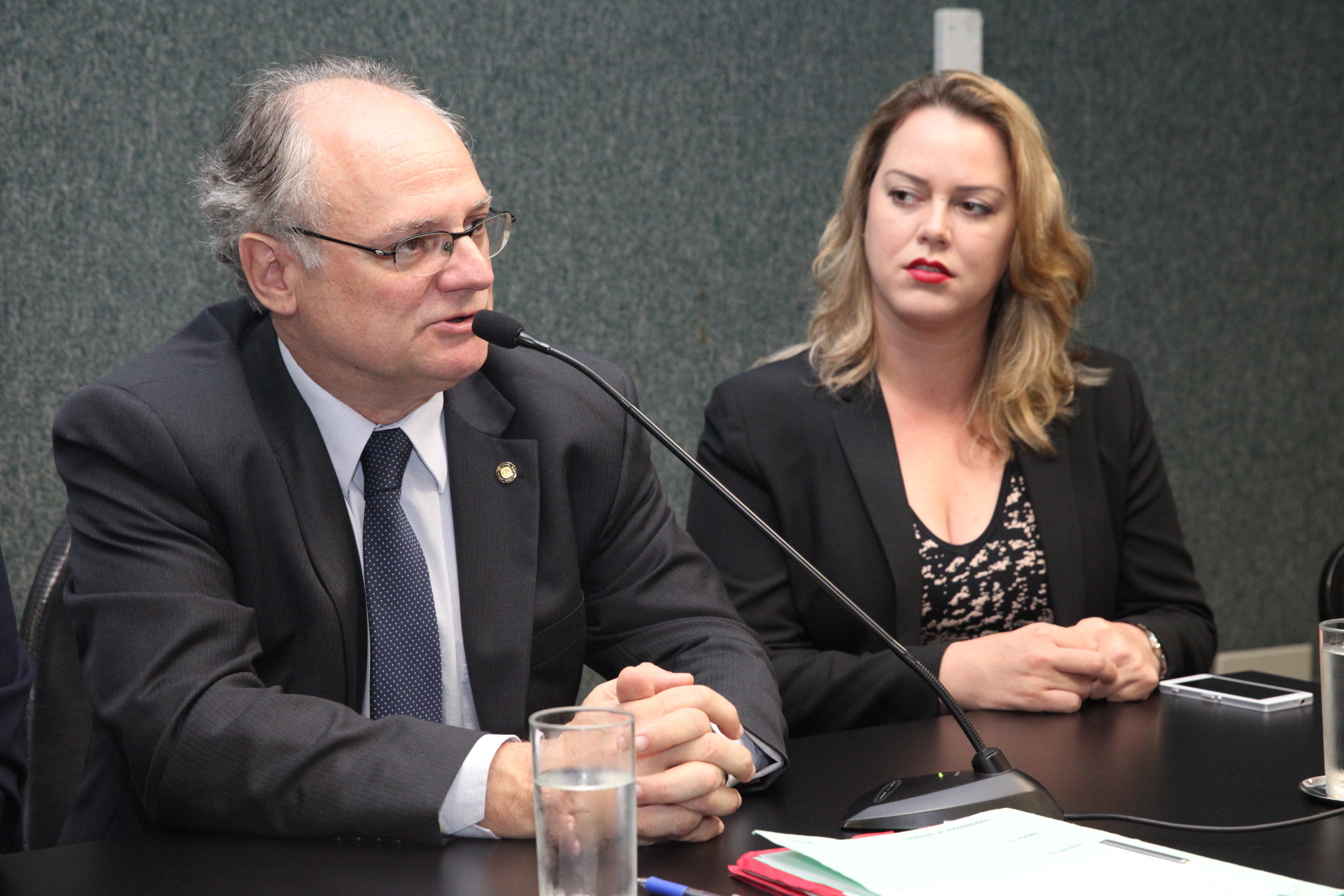 Reunião da Comissão de Saúde. Foto: Fábio Queiroz / Agência AL