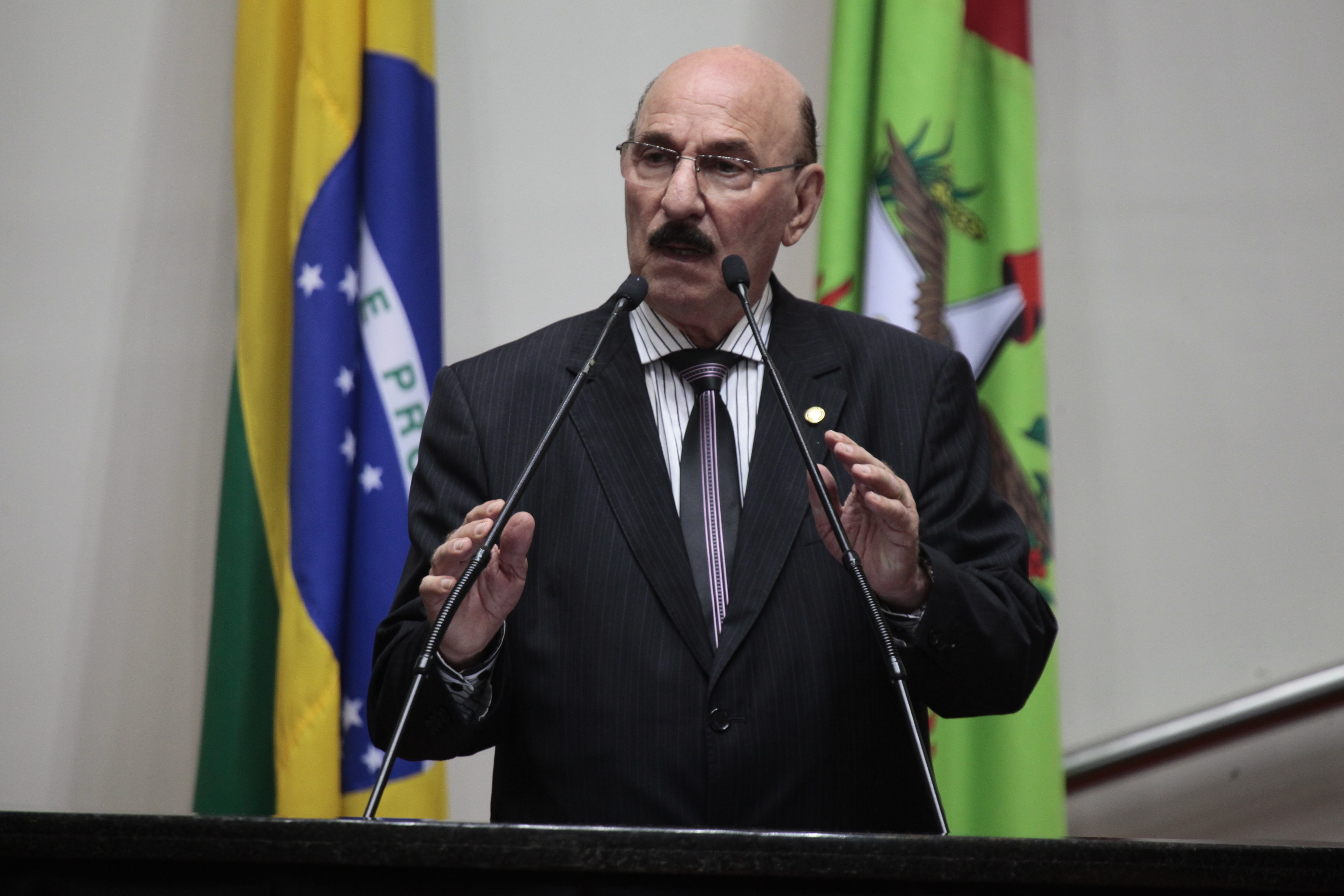 Sessão Ordinária. Deputado Manoel Mota (PMDB)  - Foto: Miriam Zomer/Agência AL