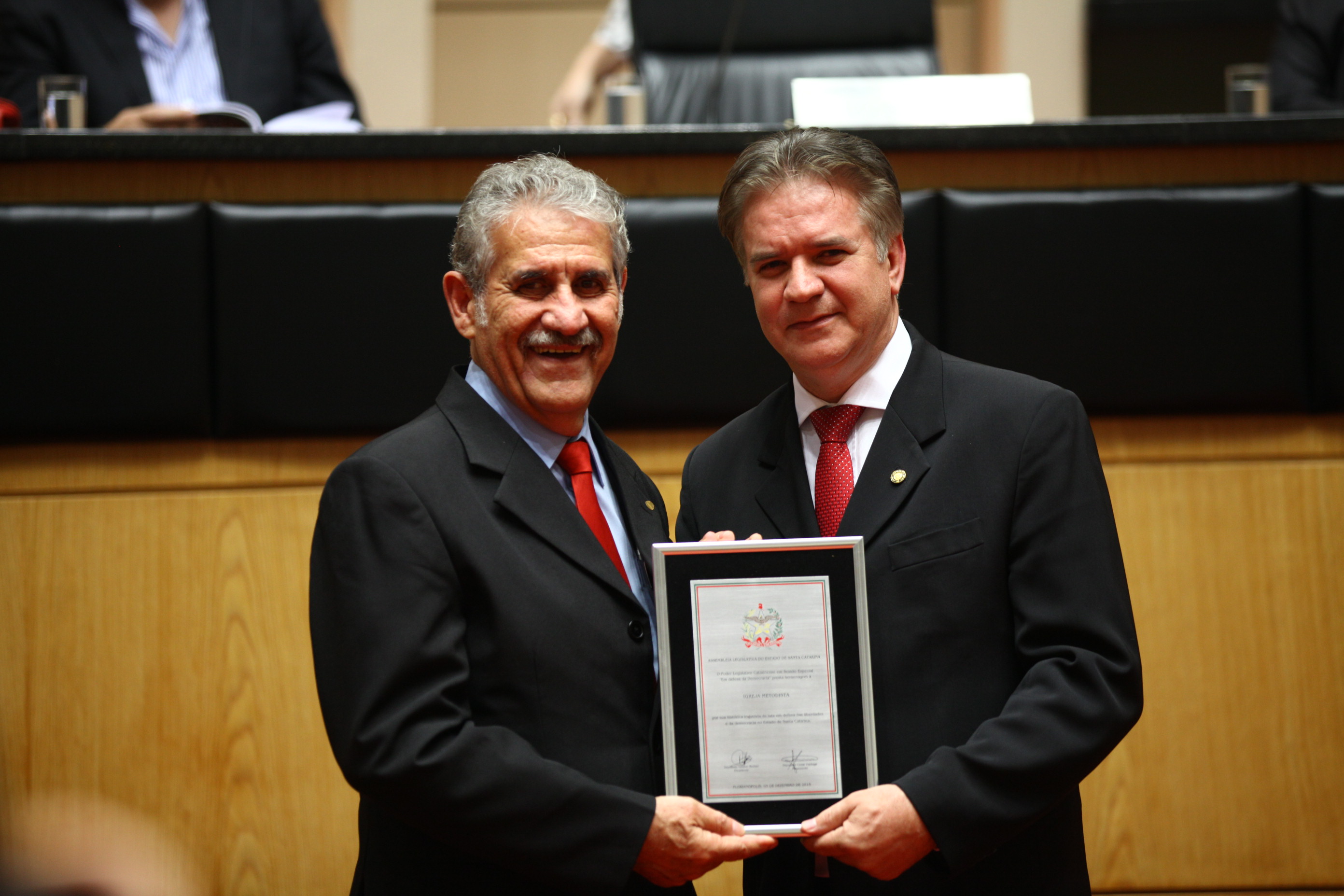 Sessão em Defesa da Democracia