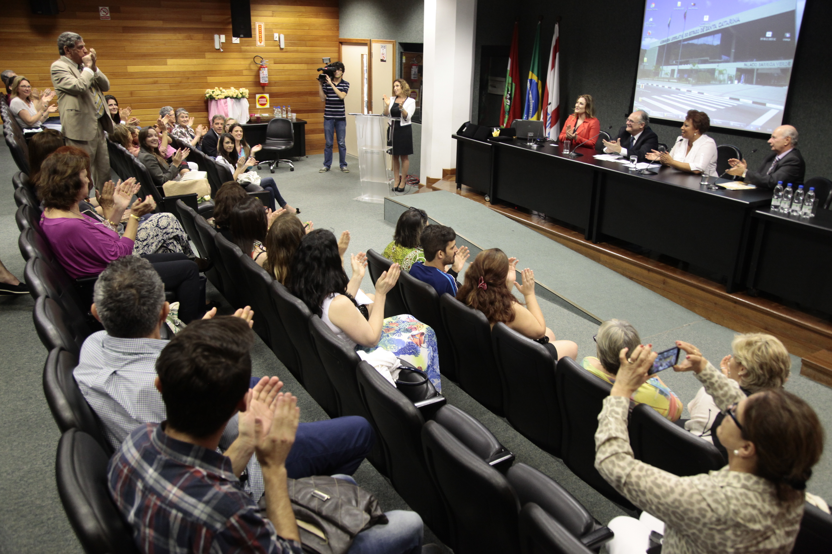 II Encontro das Rosas. Foto: Miriam Zomer/Agência AL