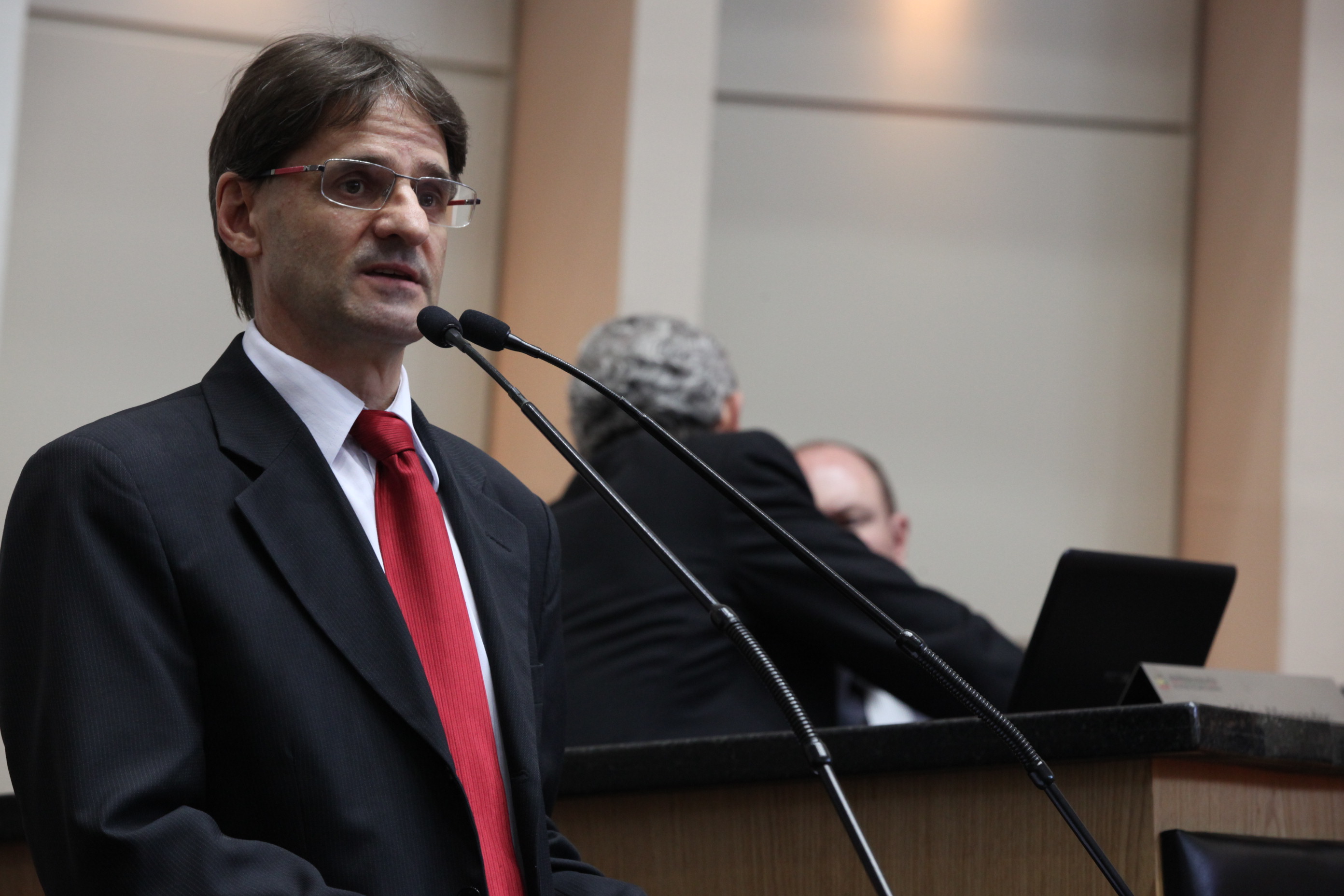 Sessão Ordinária - Deputado Neodi Saretta (PT)