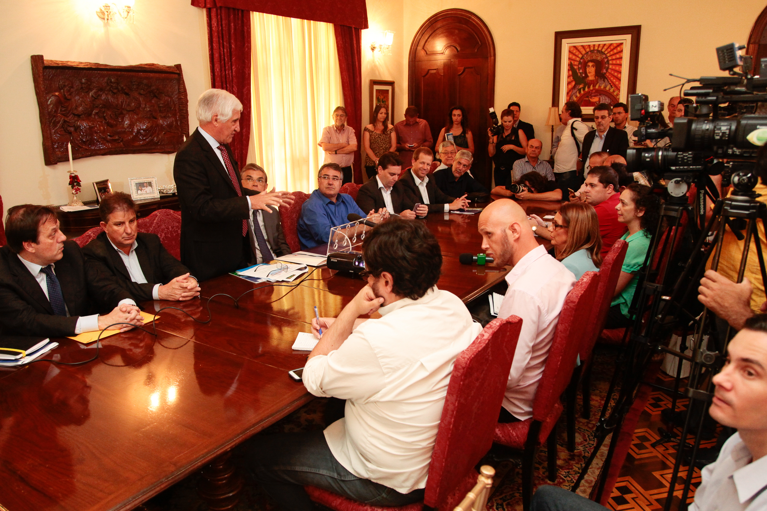 Coletiva sobre a restauração da Ponte Hercílio Luz. Foto: Miriam Zomer/Agência AL