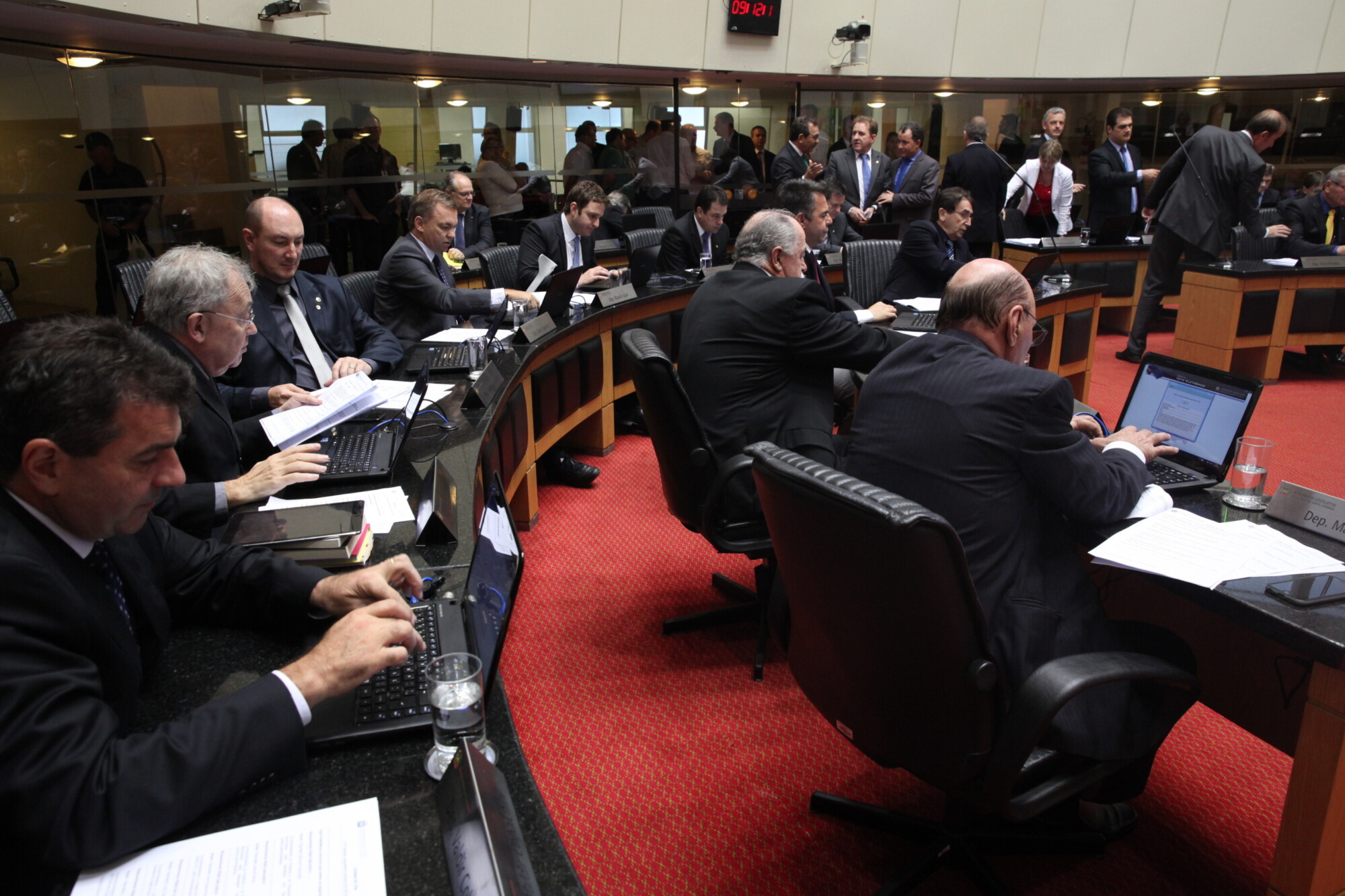Parlamento realizou 118 sessões ordinárias e 32 extraordinárias no ano passado.