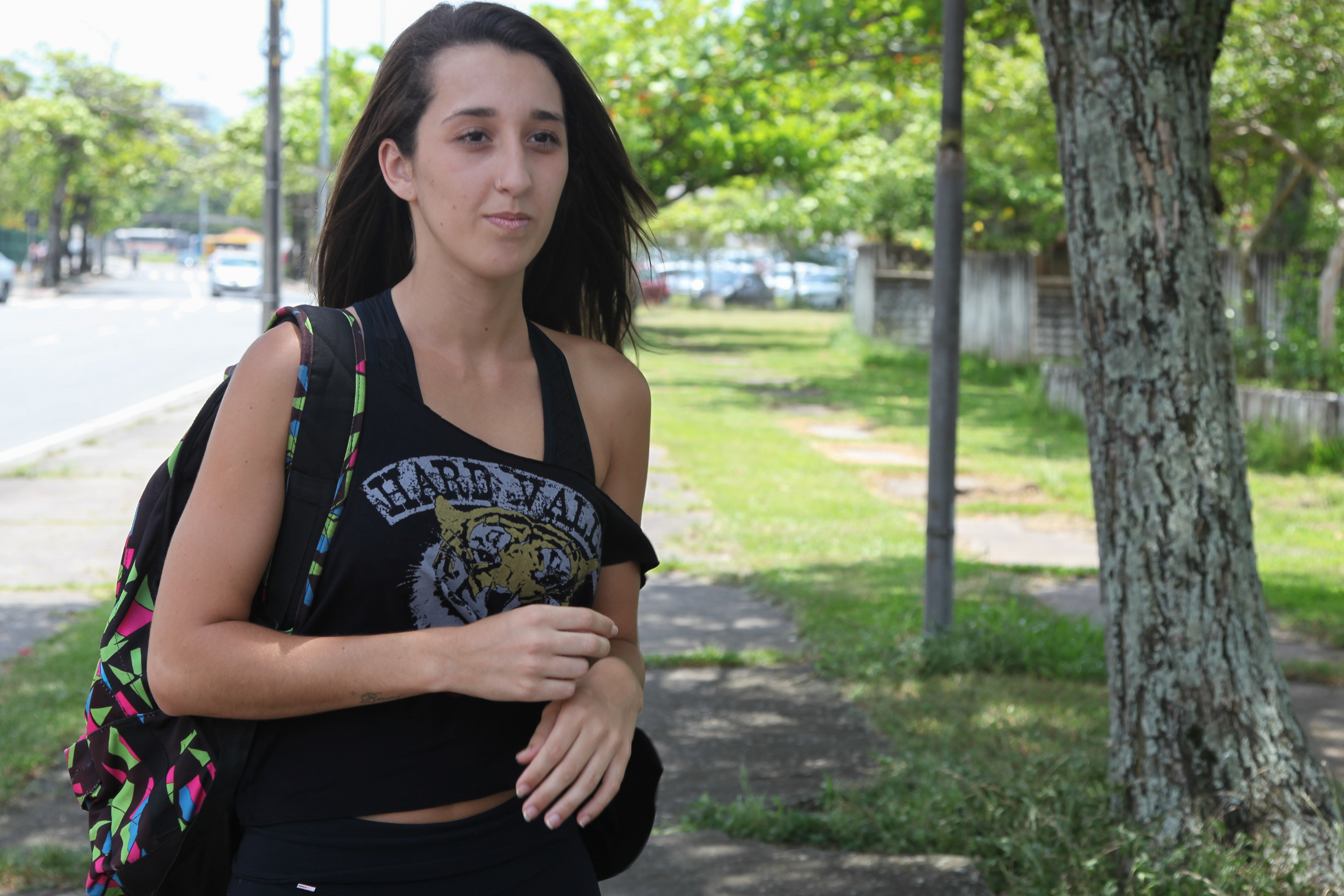 Uso correto das Mochilas. Juliana de Souza.