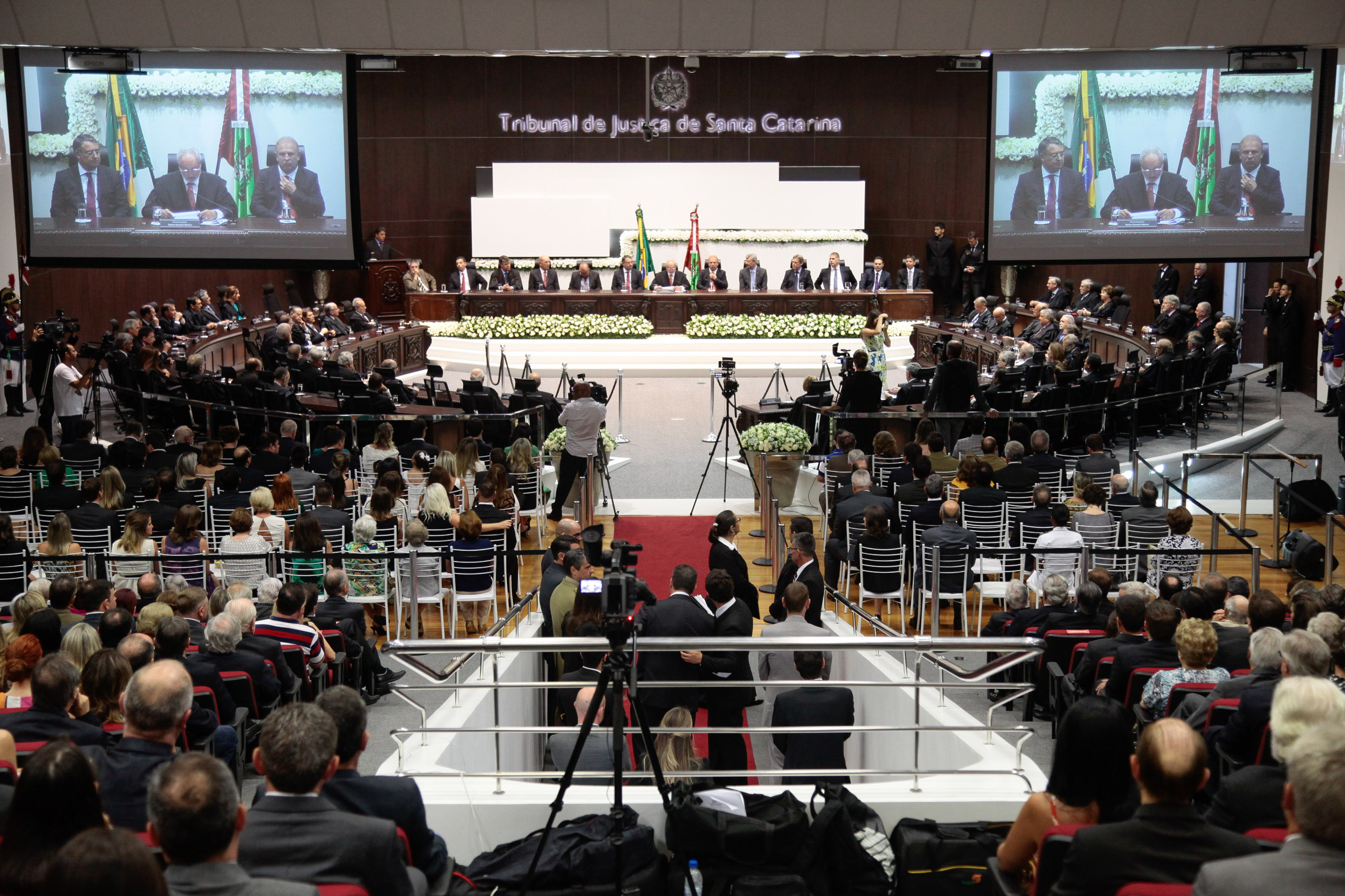 Desembargador José Antônio Torres Marques assume a presidência do Tribunal de Justiça de Santa Catarina.