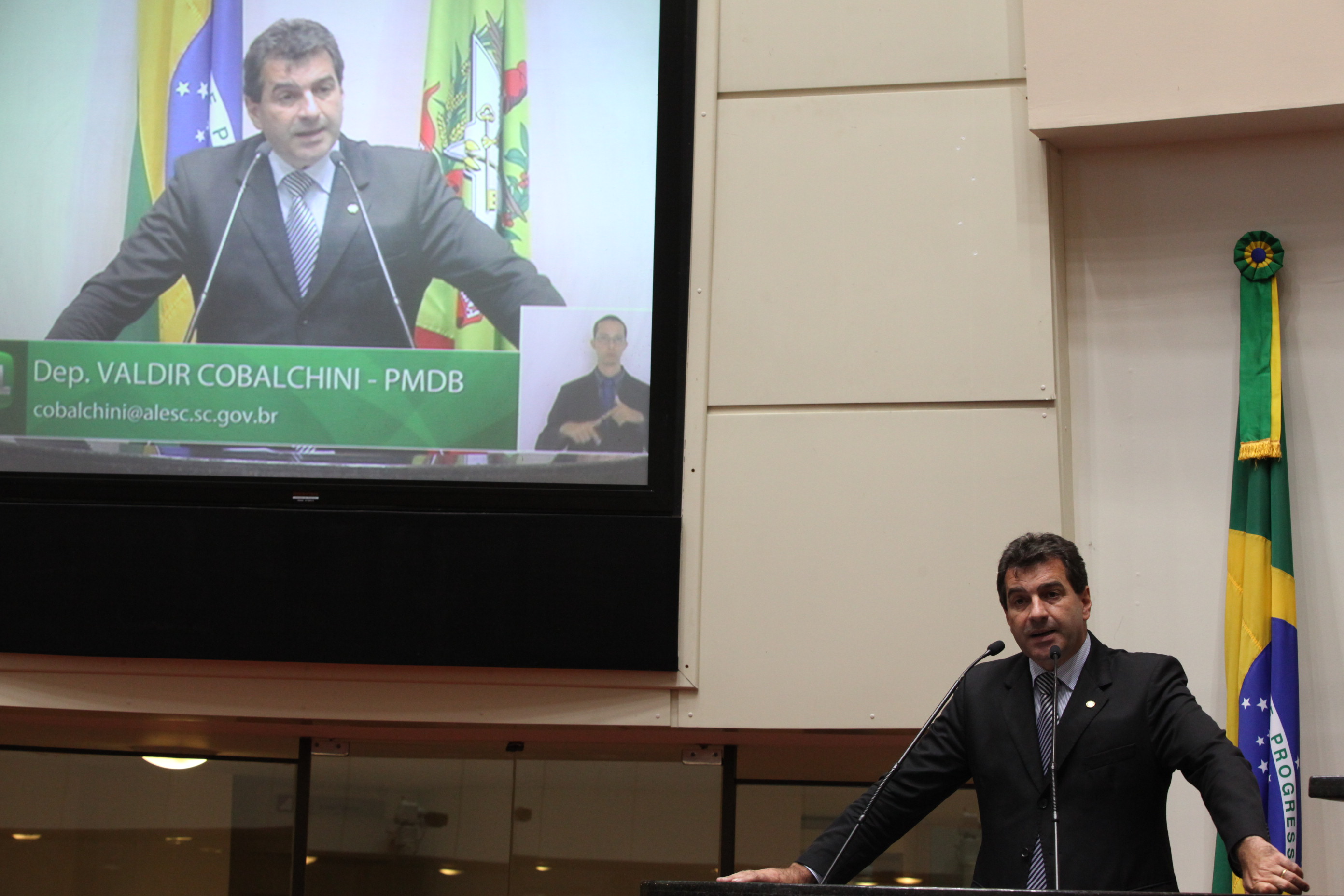 Sessão Ordinária da Assembleia Legislativa do Estado de Santa Catarina. Deputado Valdir Cobalchini (PMDB)