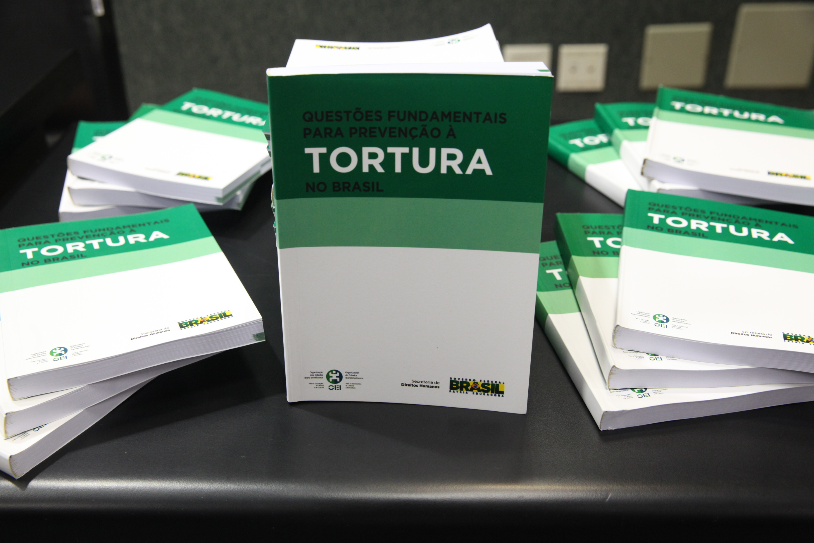 Lançamento de Livro Sobre Tortura e depois Debate Comissão da Verdade