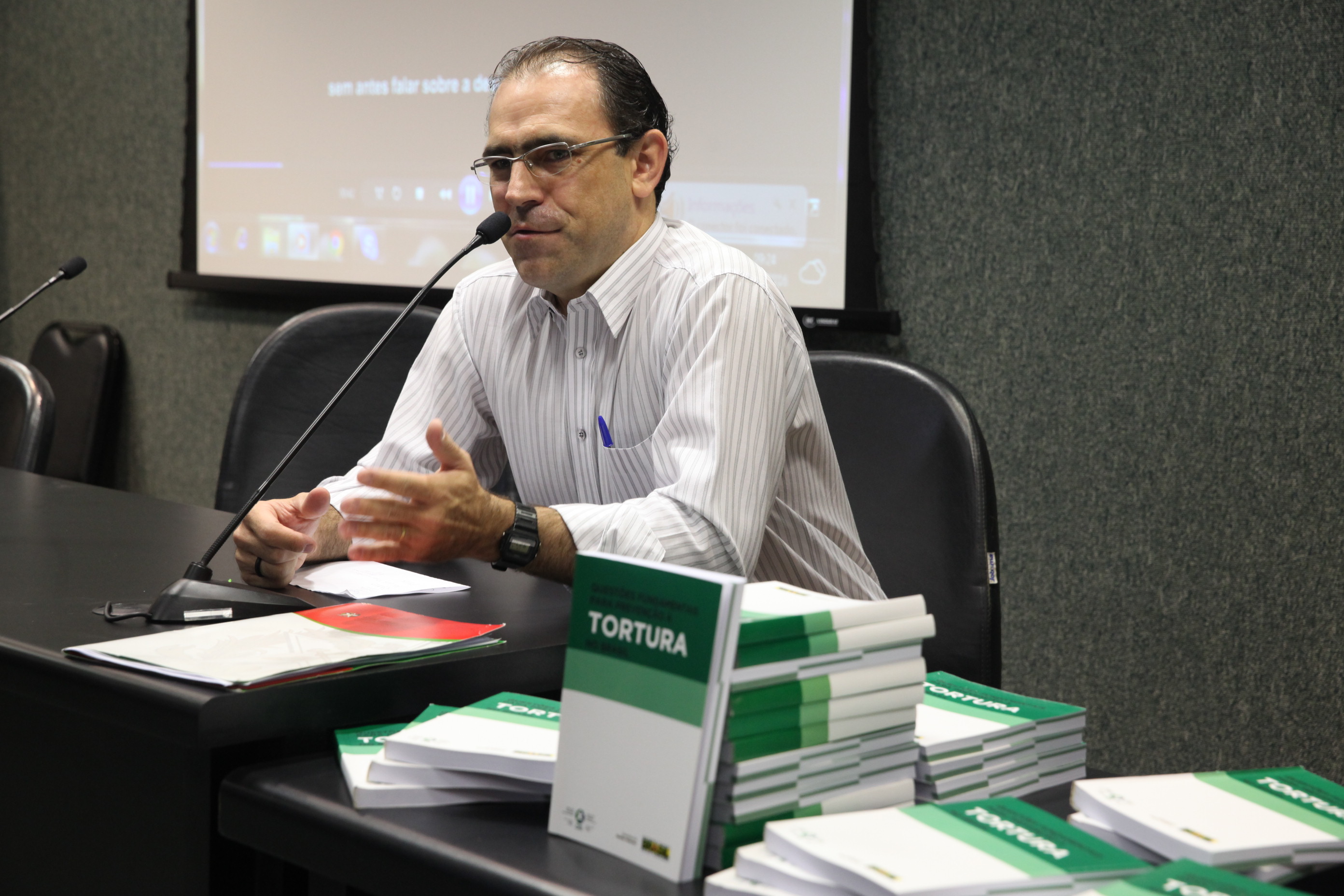 Lançamento de Livro Sobre Tortura e depois Debate Comissão da Verdade