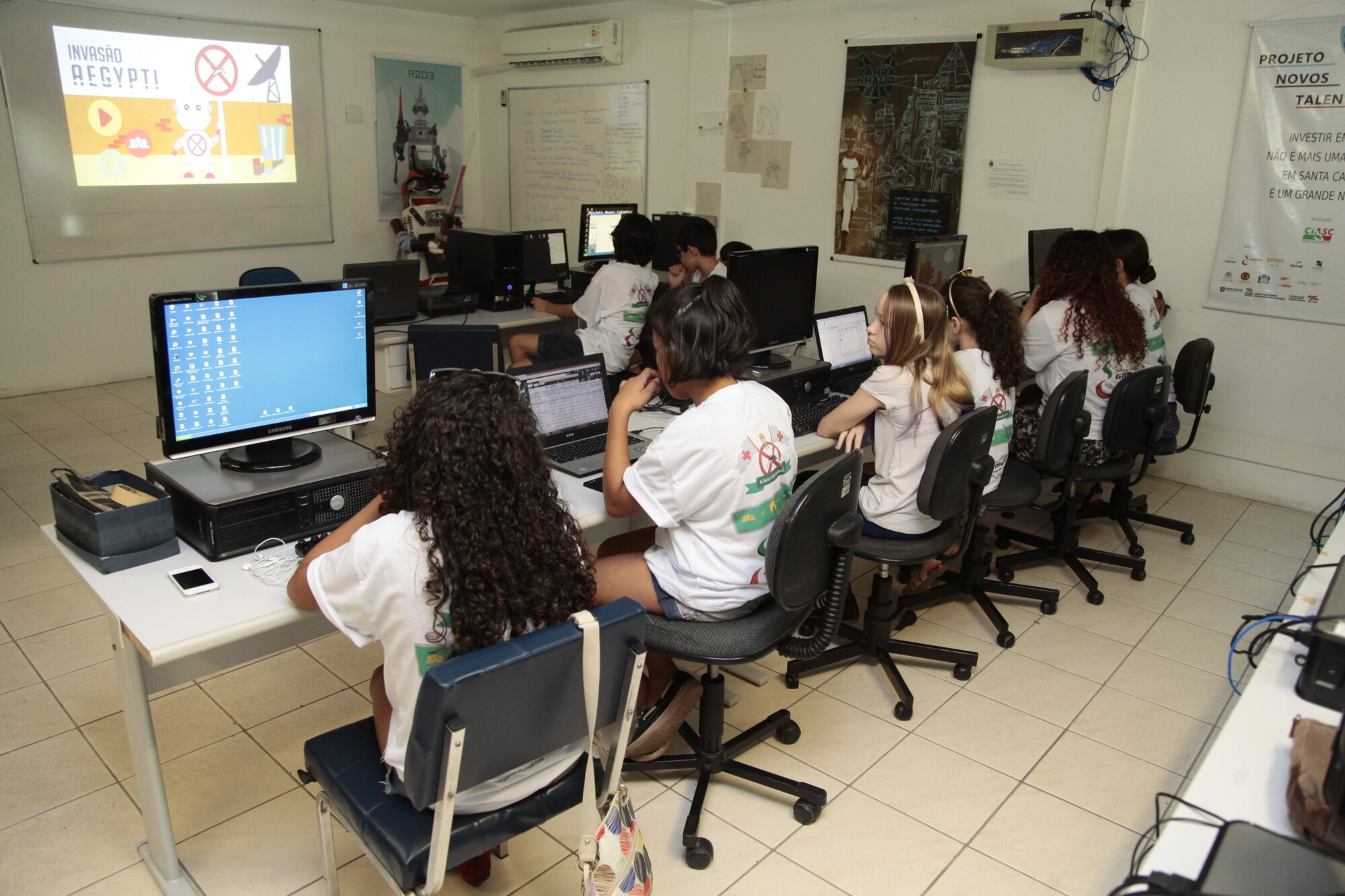 Alunos do SC Games criam o jogo educativo Invasão Aedes