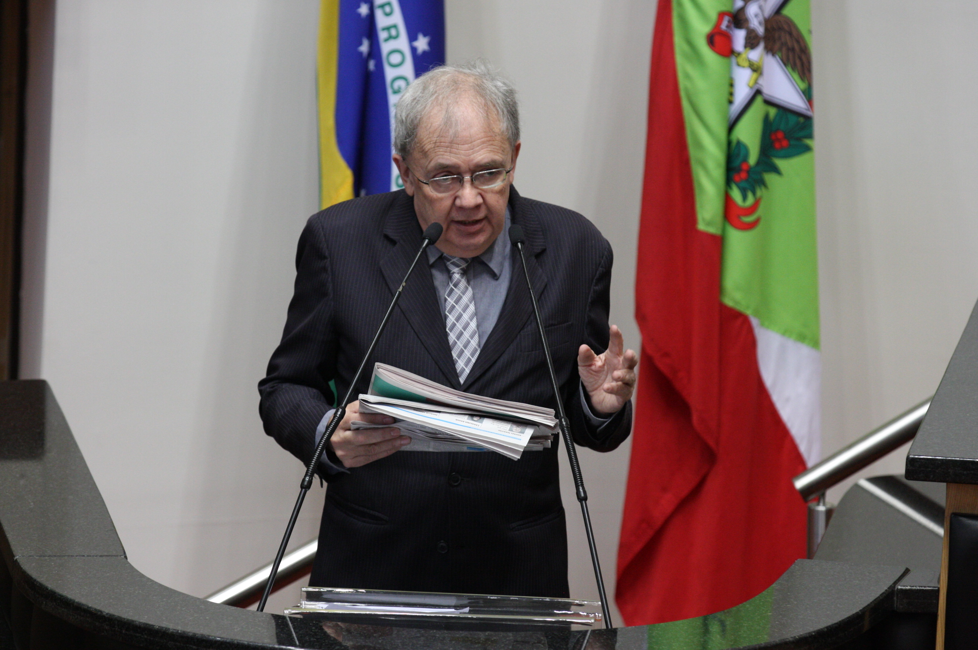 Sessão Ordinária. Deputado Fernando Coruja (PMDB). Foto: Yuri Santos / Agência AL.