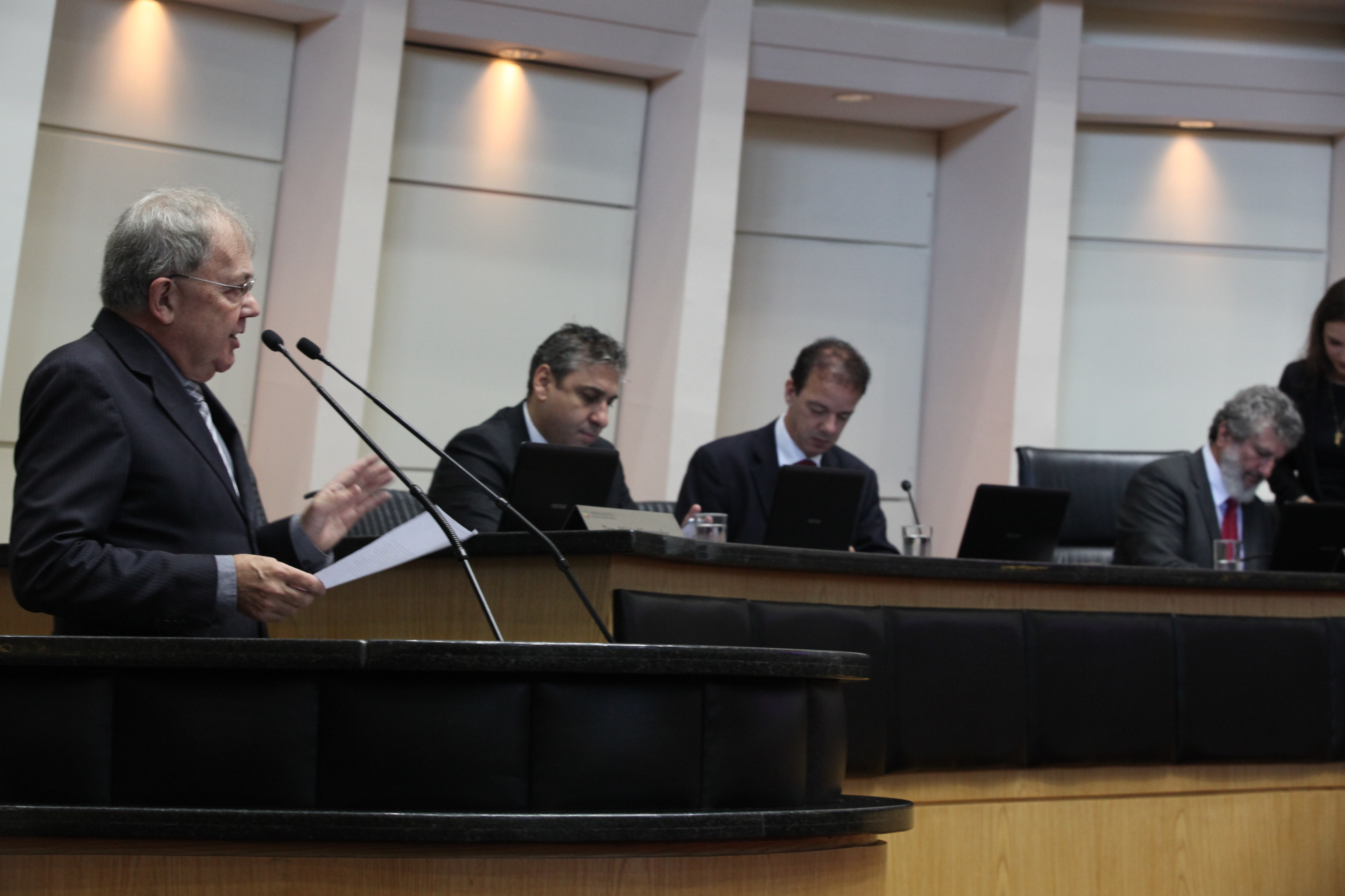 Sessão Ordinária. Deputado Fernando Coruja (PMDB). Foto: Eduardo Guedes de Oliveira / Agência AL.