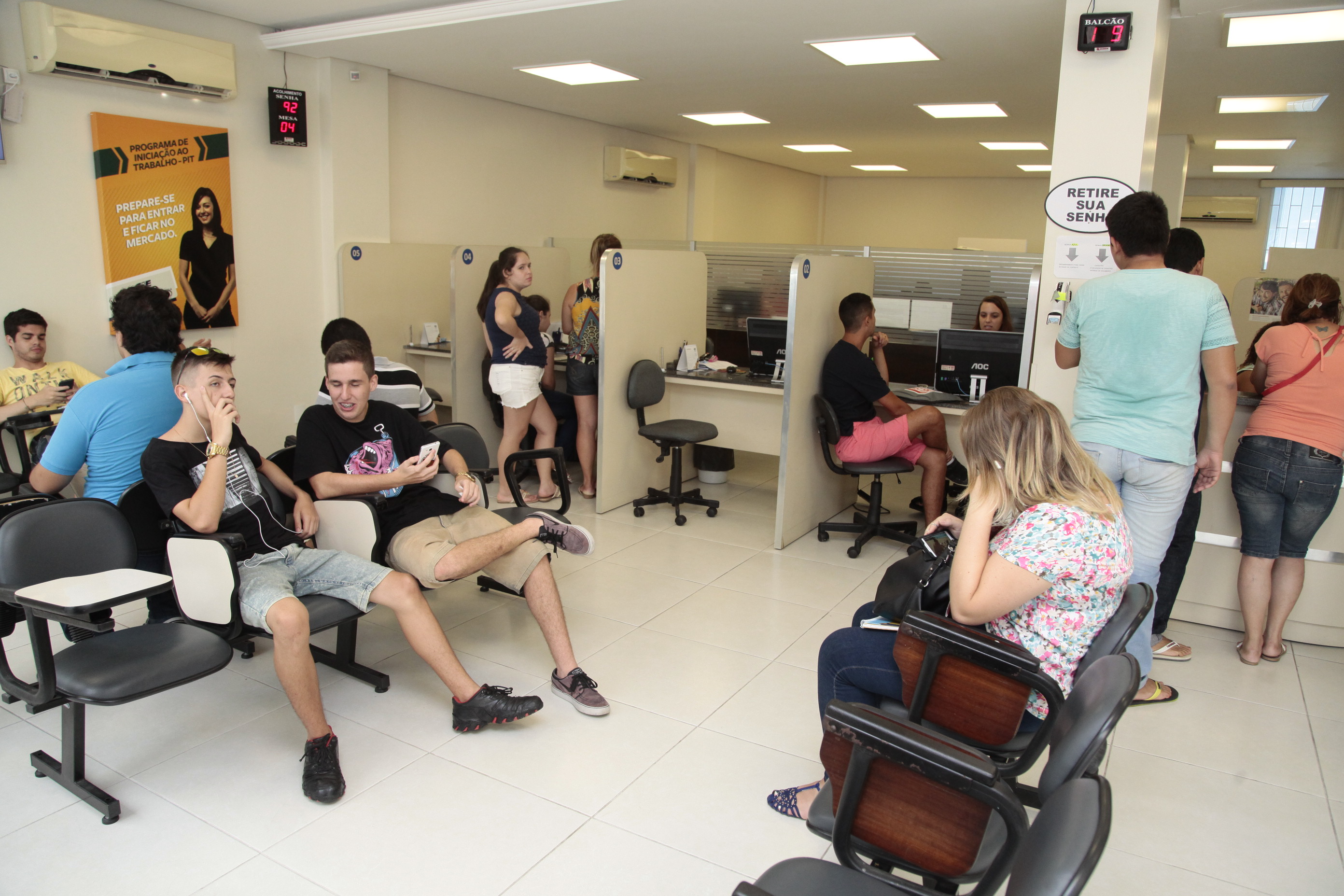 CIEE - Centro de Integração Empresa Escola.