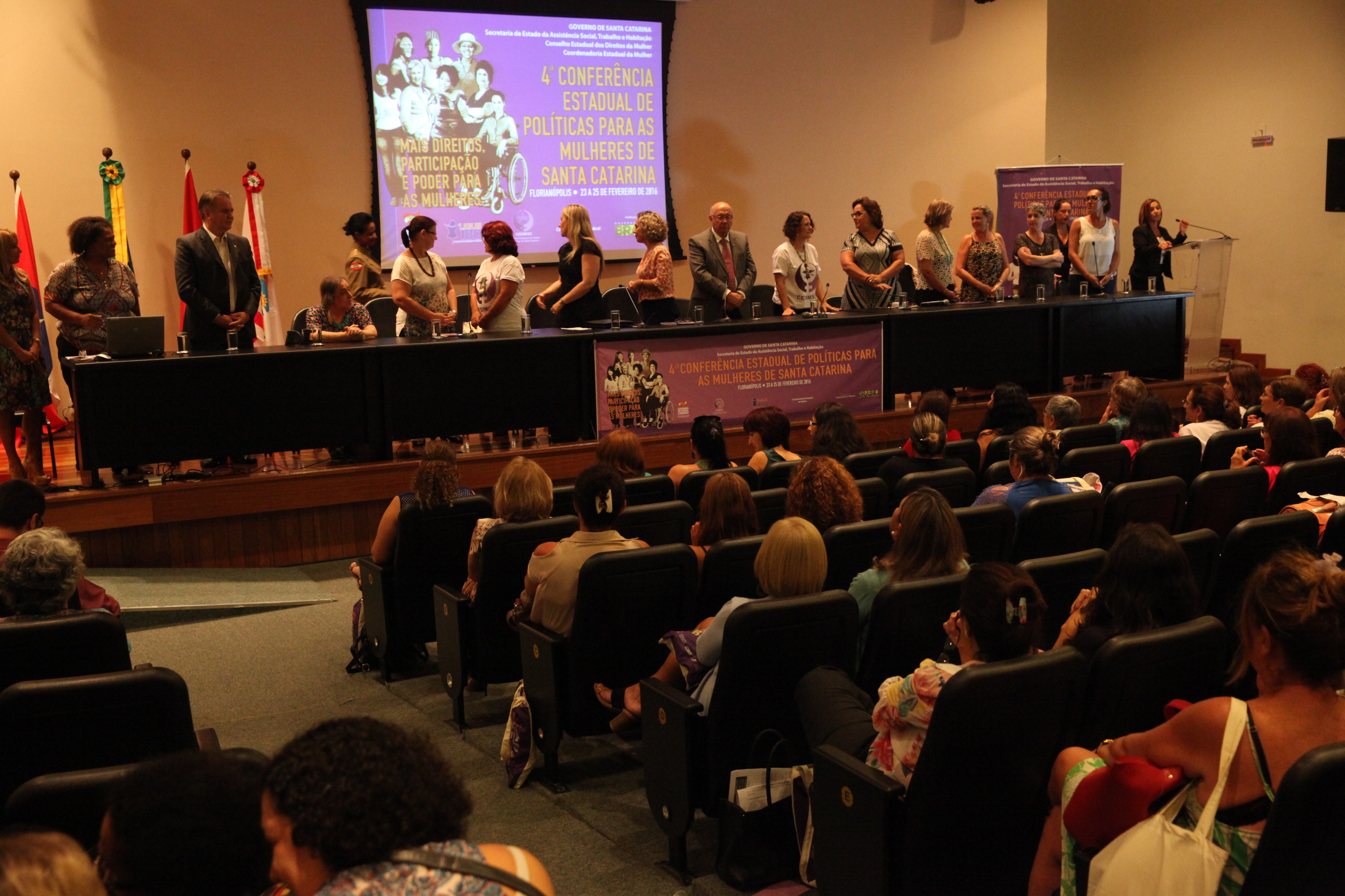 Conferencia de Mulheres de SC_ fotos Eduardo G de Oliveira