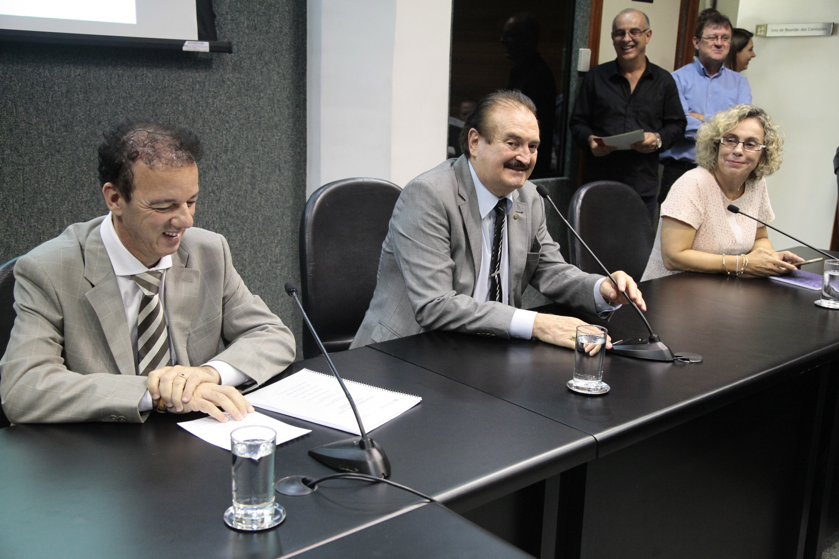 Reunião de instalação da Comissão de Prevenção e Combate às Drogas.